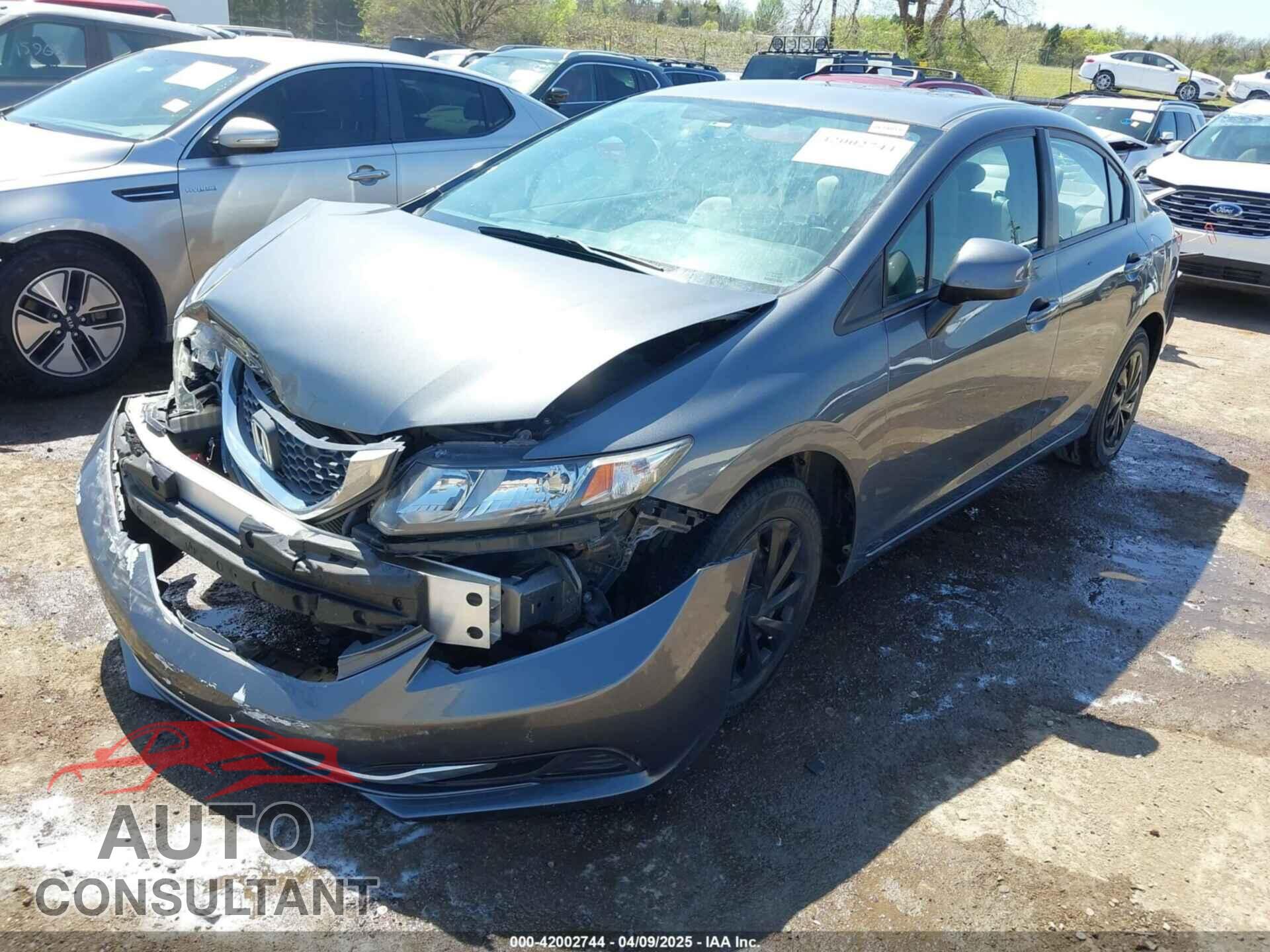 HONDA CIVIC 2013 - 19XFB2F57DE085029
