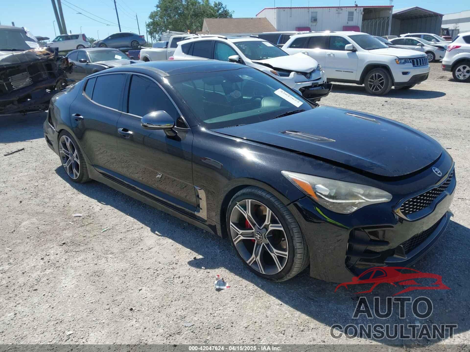 KIA STINGER 2018 - KNAE45LC0J6018135