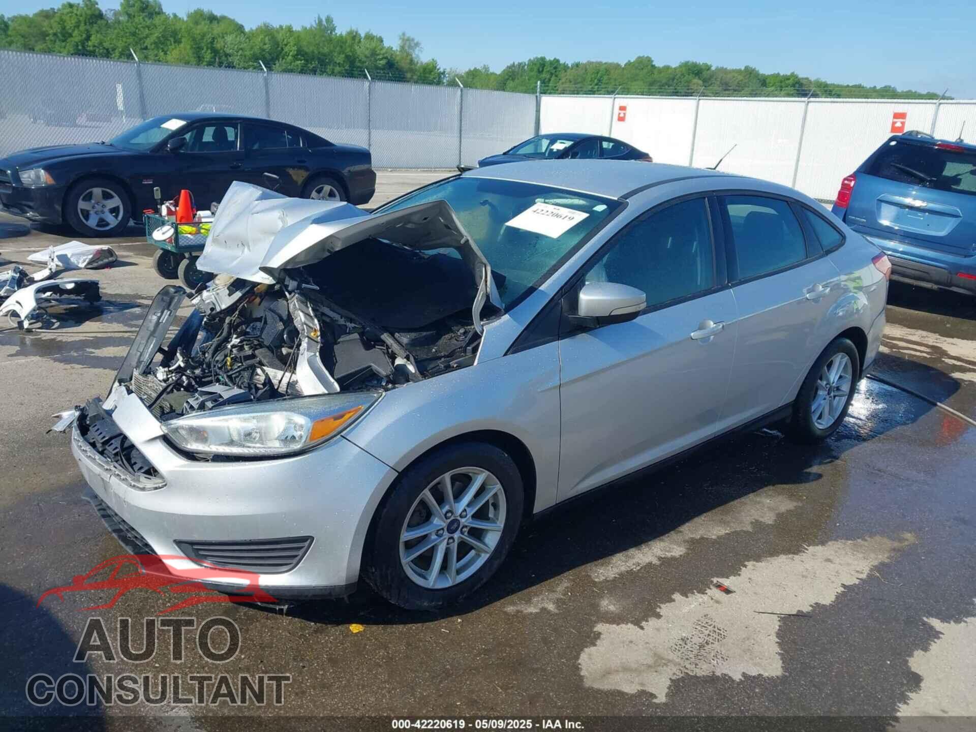 FORD FOCUS 2015 - 1FADP3F28FL384050
