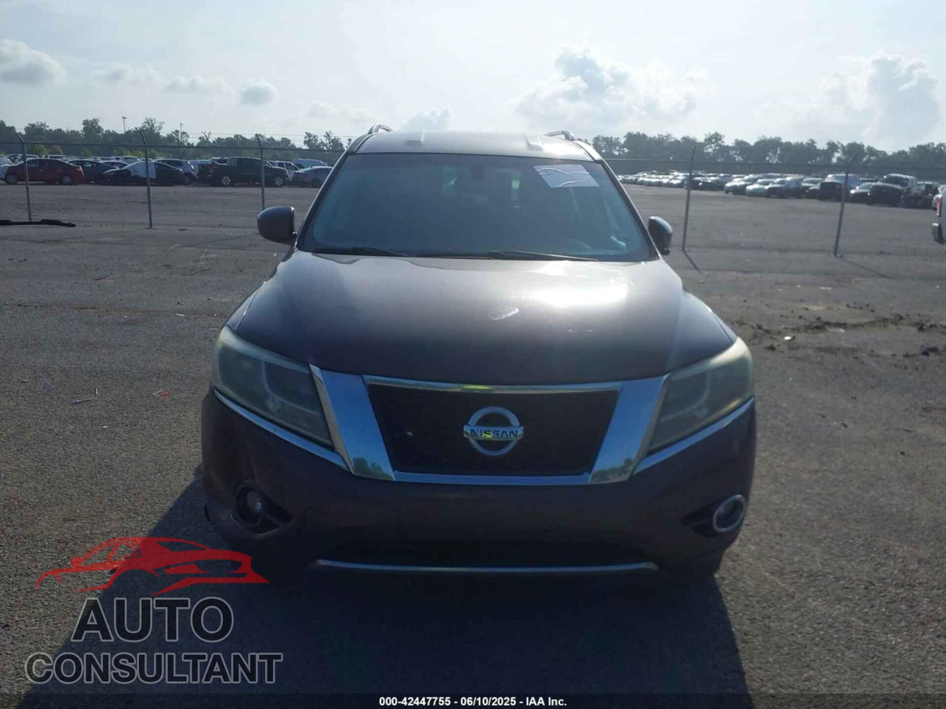 NISSAN PATHFINDER 2015 - 5N1AR2MN7FC671003