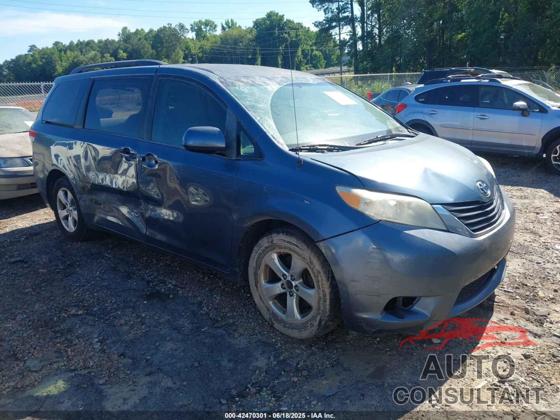 TOYOTA SIENNA 2013 - 5TDKK3DCXDS350005