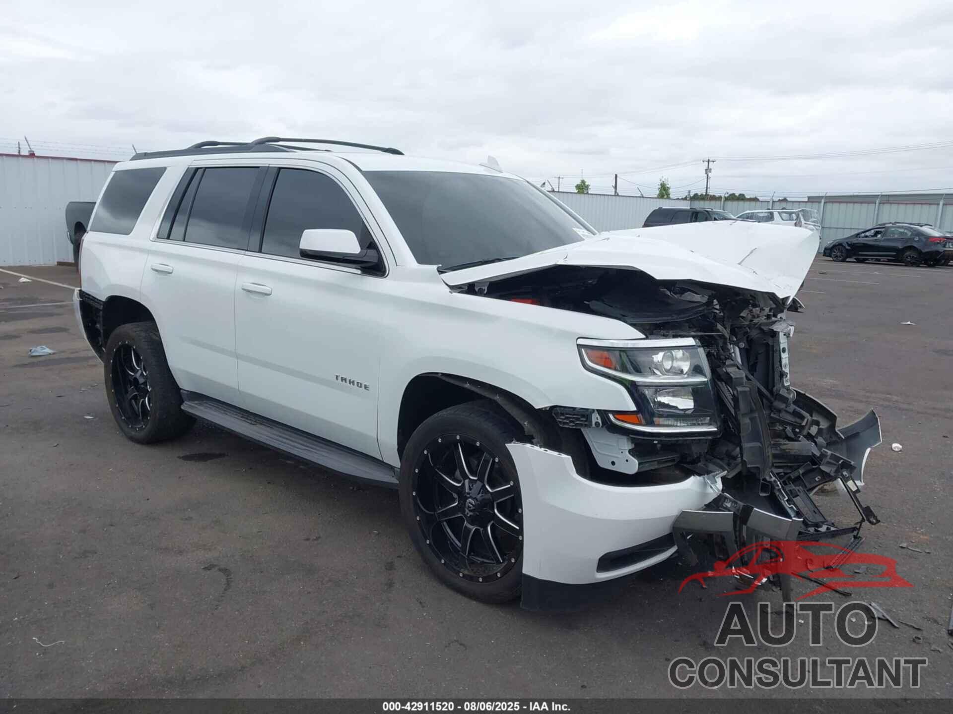 CHEVROLET TAHOE 2018 - 1GNSKAKC0JR133295