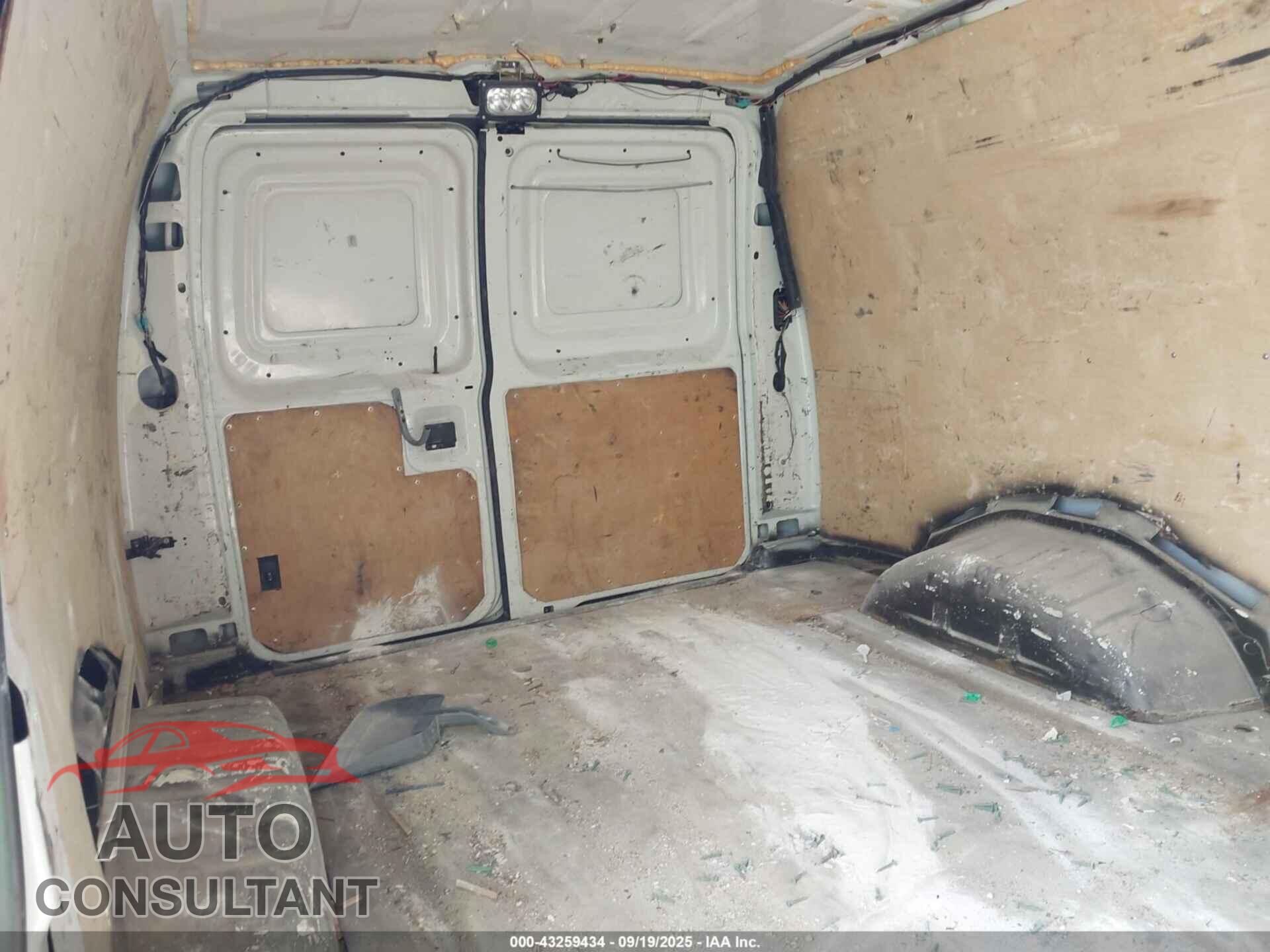 FORD E-150 2011 - 1FTNE1EW0BDB33377
