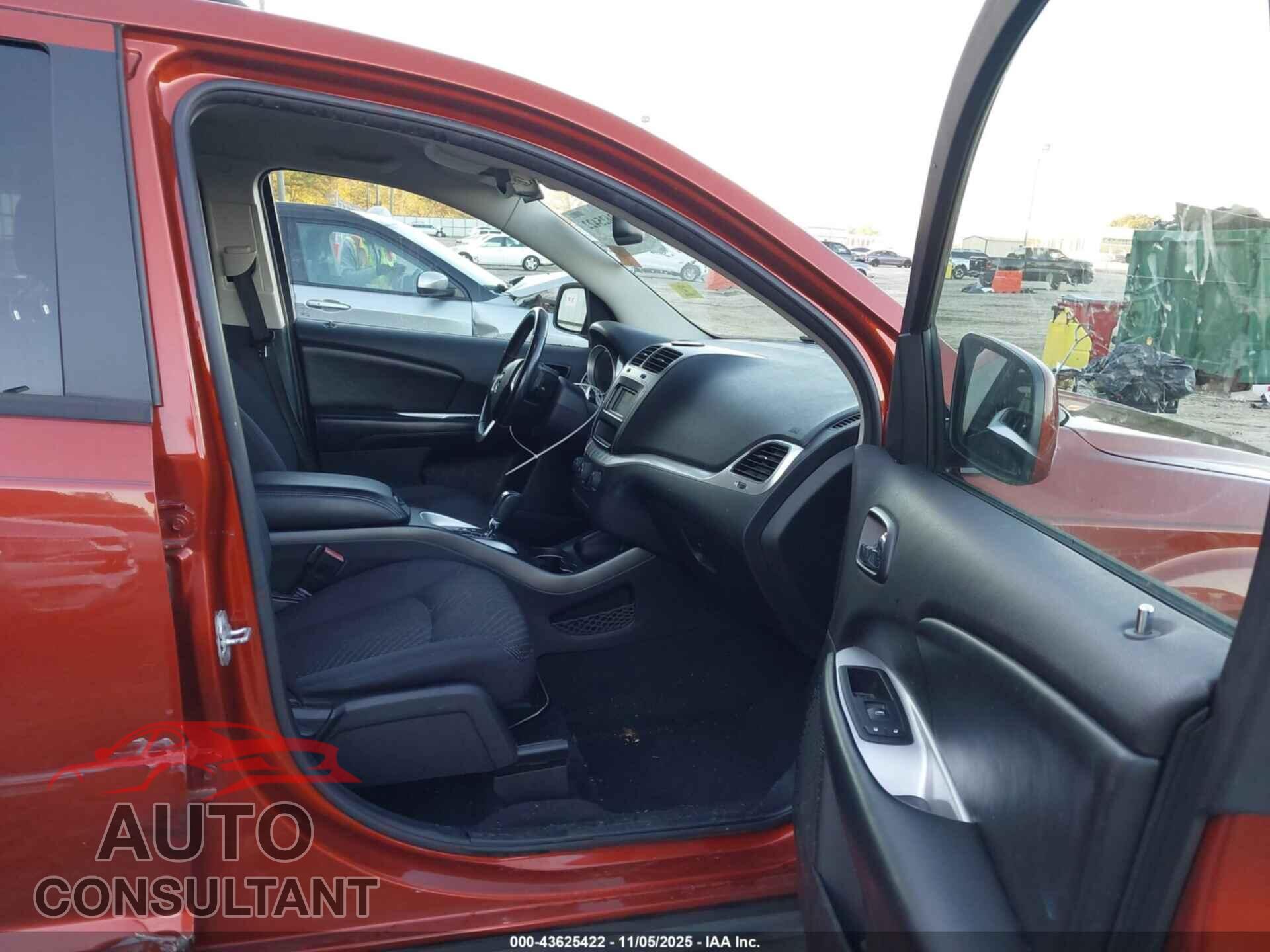 DODGE JOURNEY 2012 - 3C4PDCBG9CT238824
