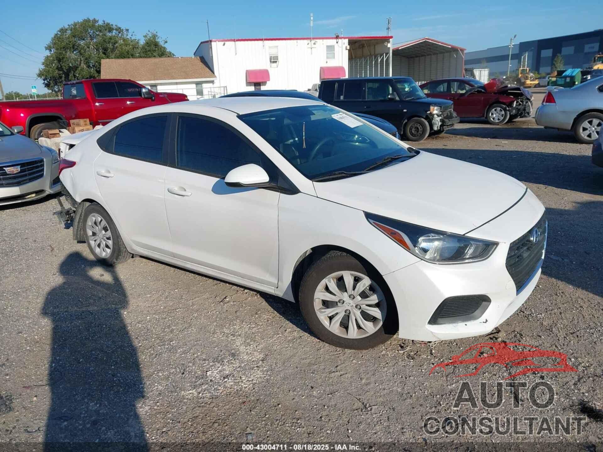 HYUNDAI ACCENT 2019 - 3KPC24A3XKE062927