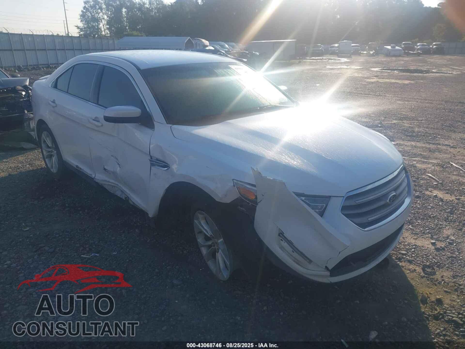 FORD TAURUS 2013 - 1FAHP2E80DG170757