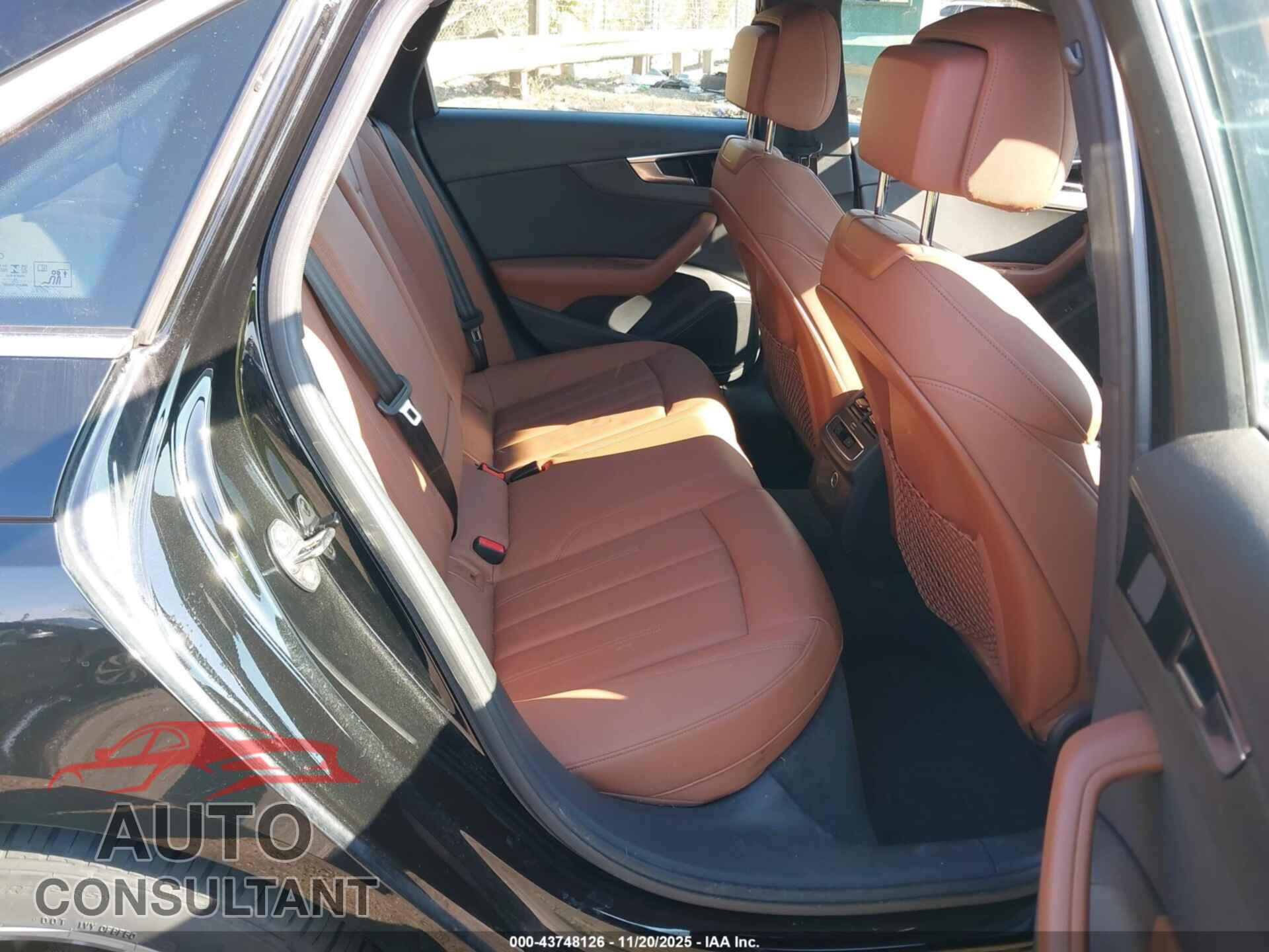AUDI A4 2021 - WAUDAAF45MN007319