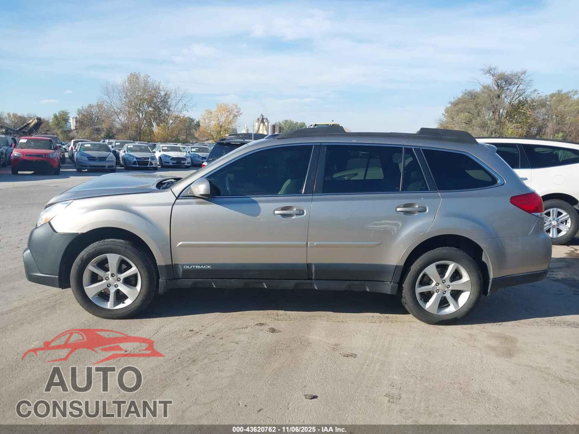 SUBARU OUTBACK 2014 - 4S4BRBLC4E3200929
