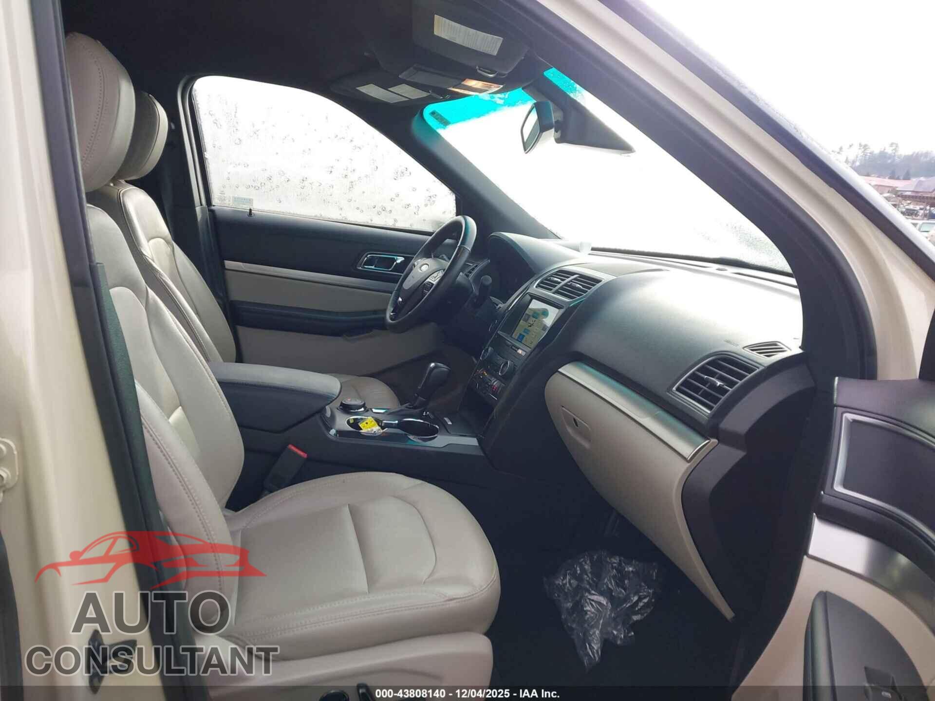 FORD EXPLORER 2018 - 1FM5K8D87JGB81312