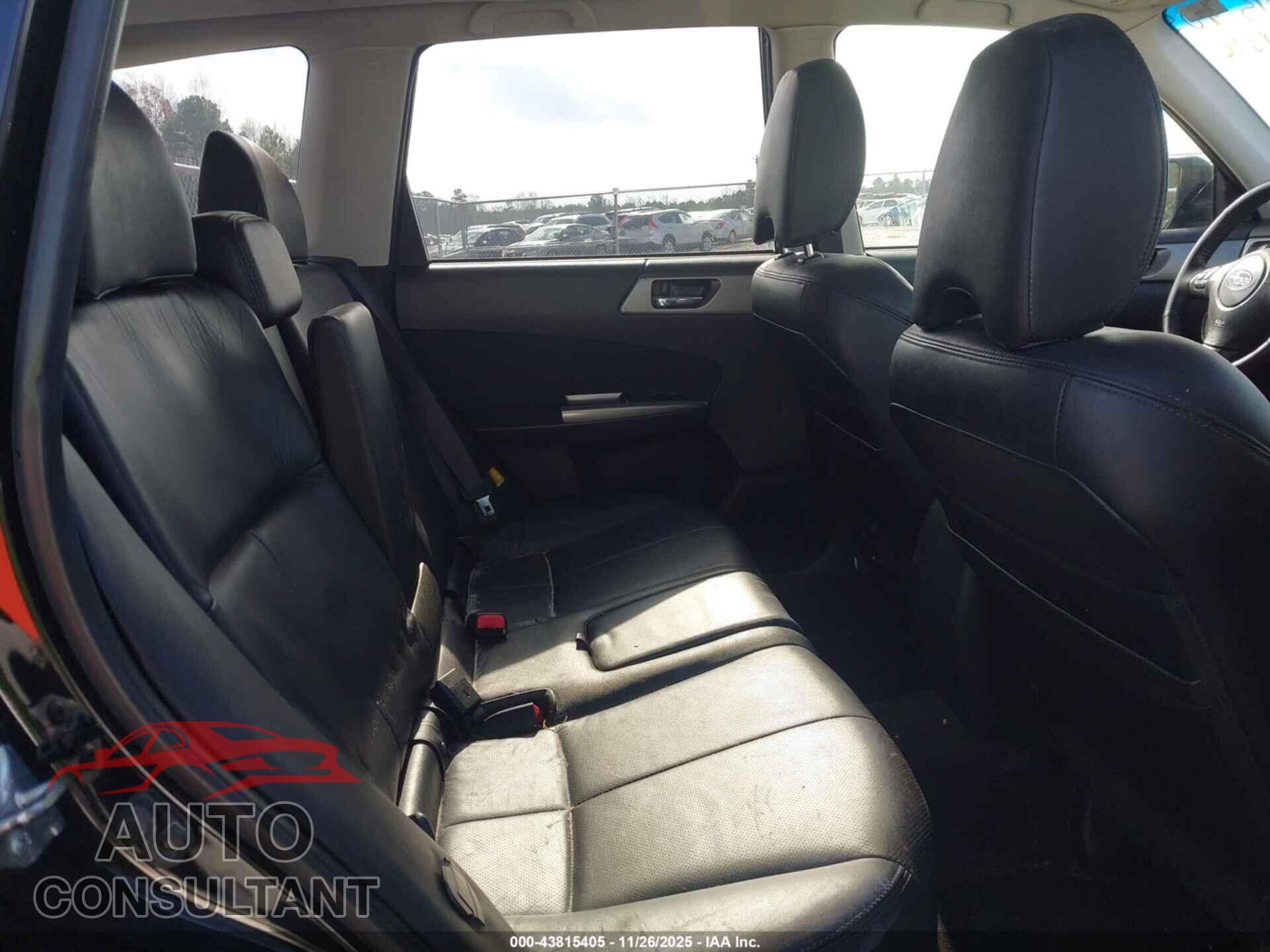 SUBARU FORESTER 2011 - JF2SHAEC5BH738036