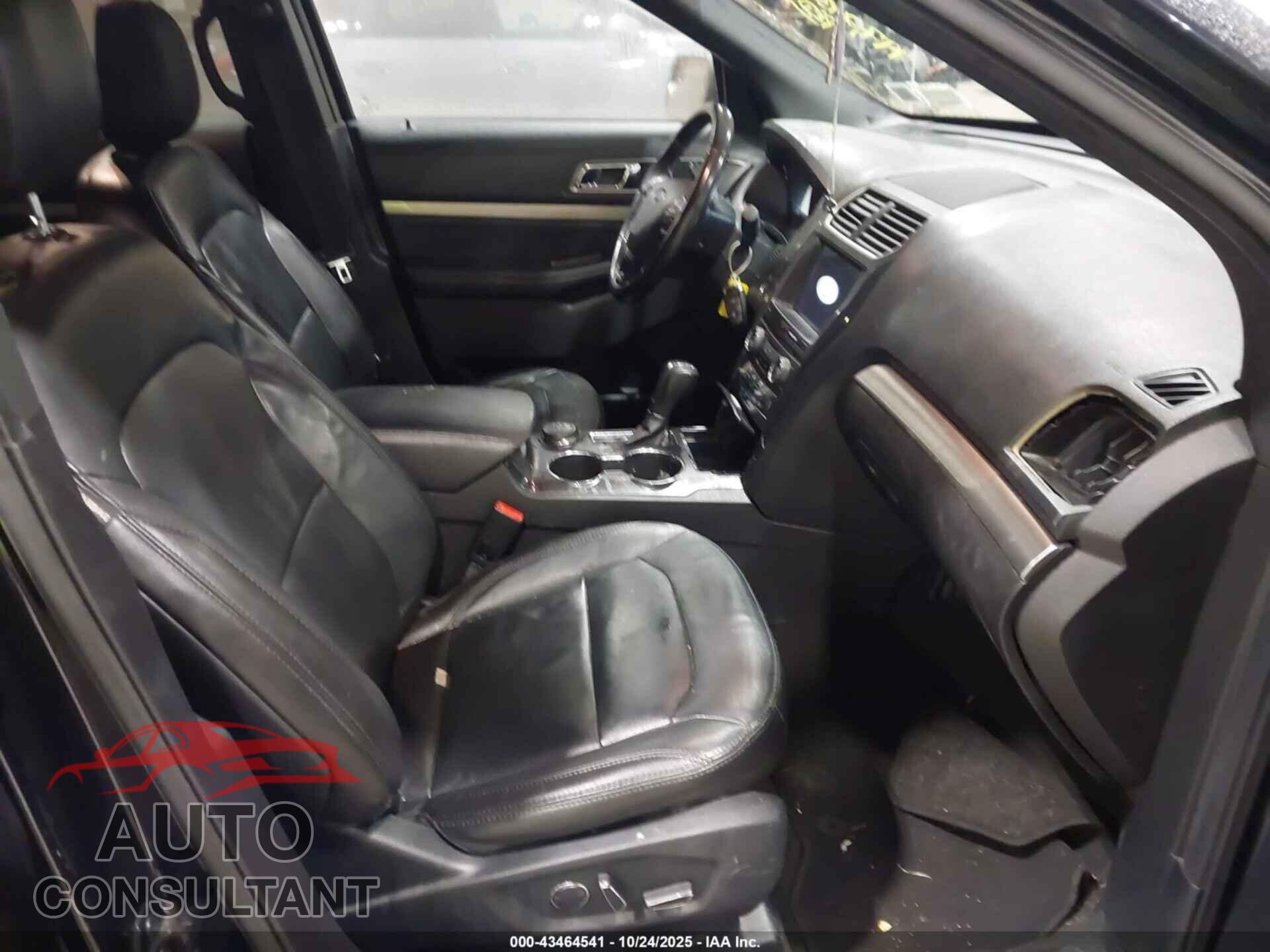 FORD EXPLORER 2018 - 1FM5K8D84JGB83230