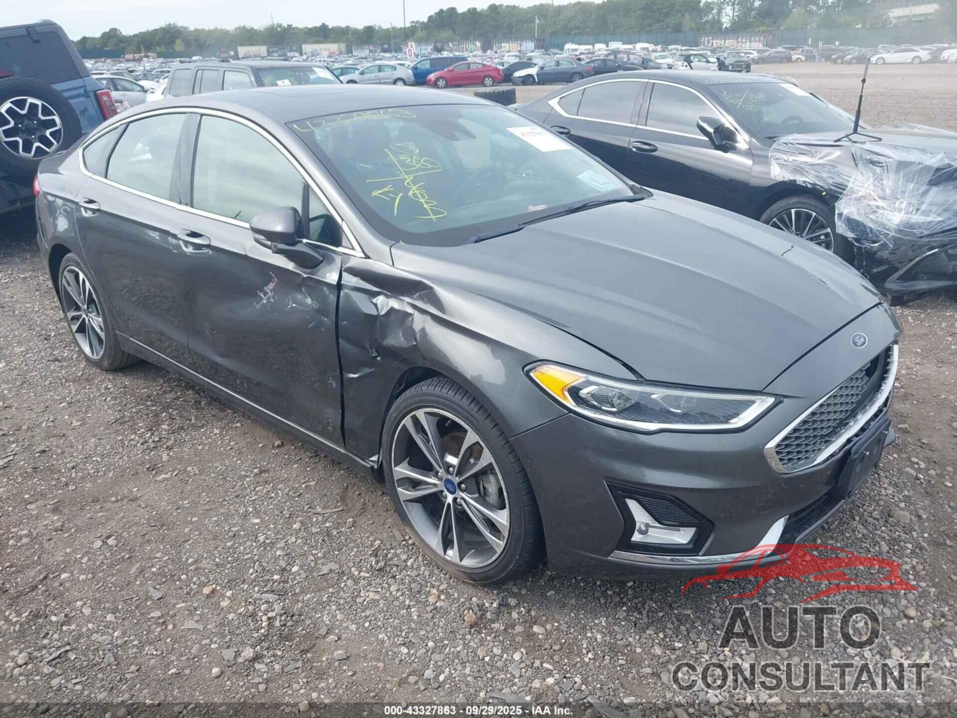 FORD FUSION 2019 - 3FA6P0D95KR118567