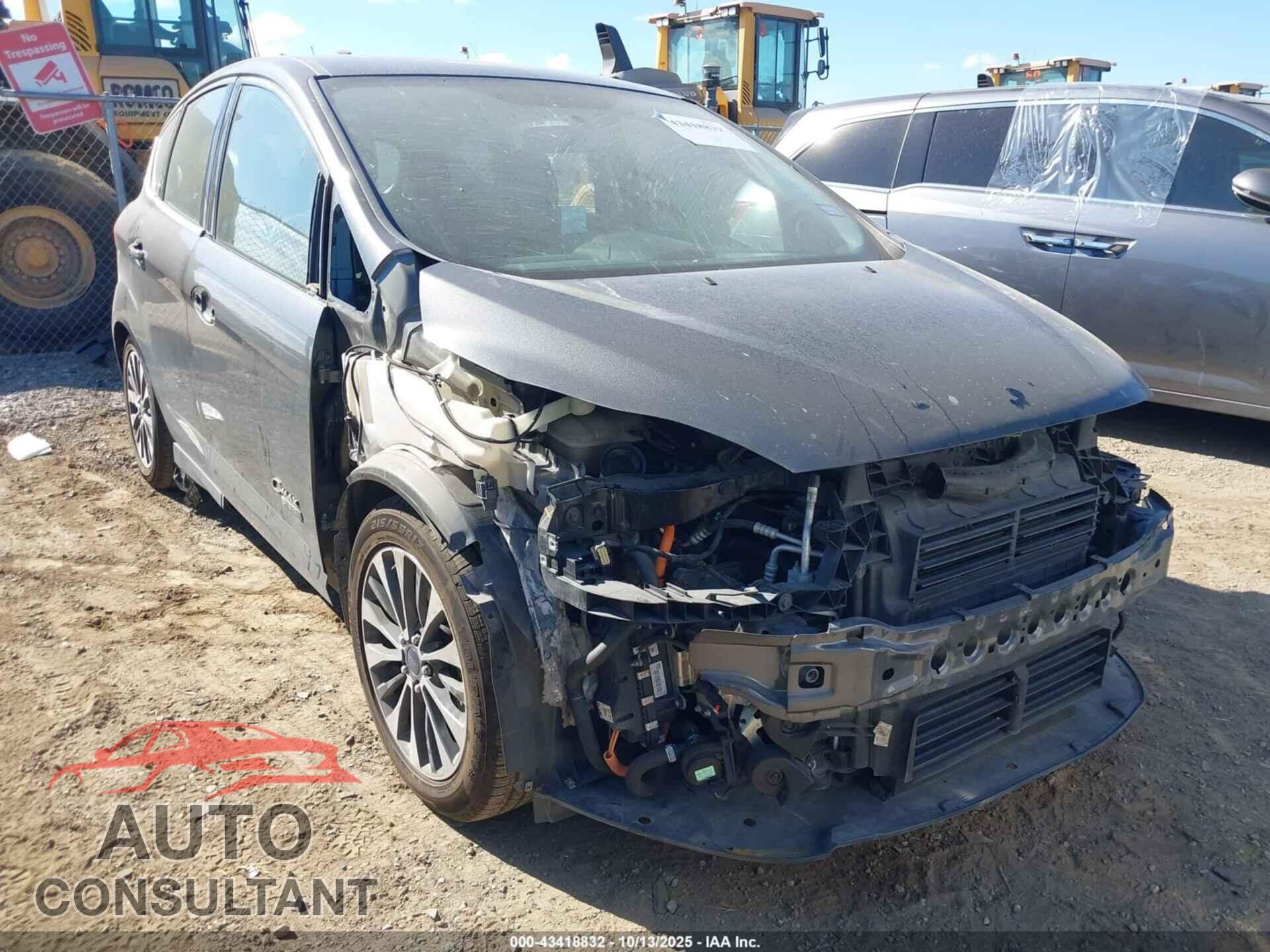 FORD C-MAX ENERGI 2017 - 1FADP5FU2HL100976