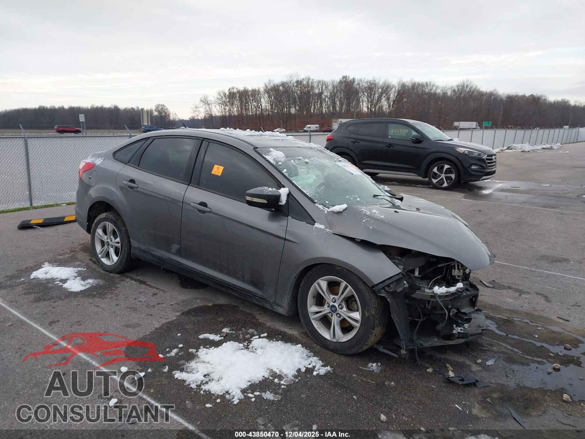 FORD FOCUS 2013 - 1FADP3F27DL143576