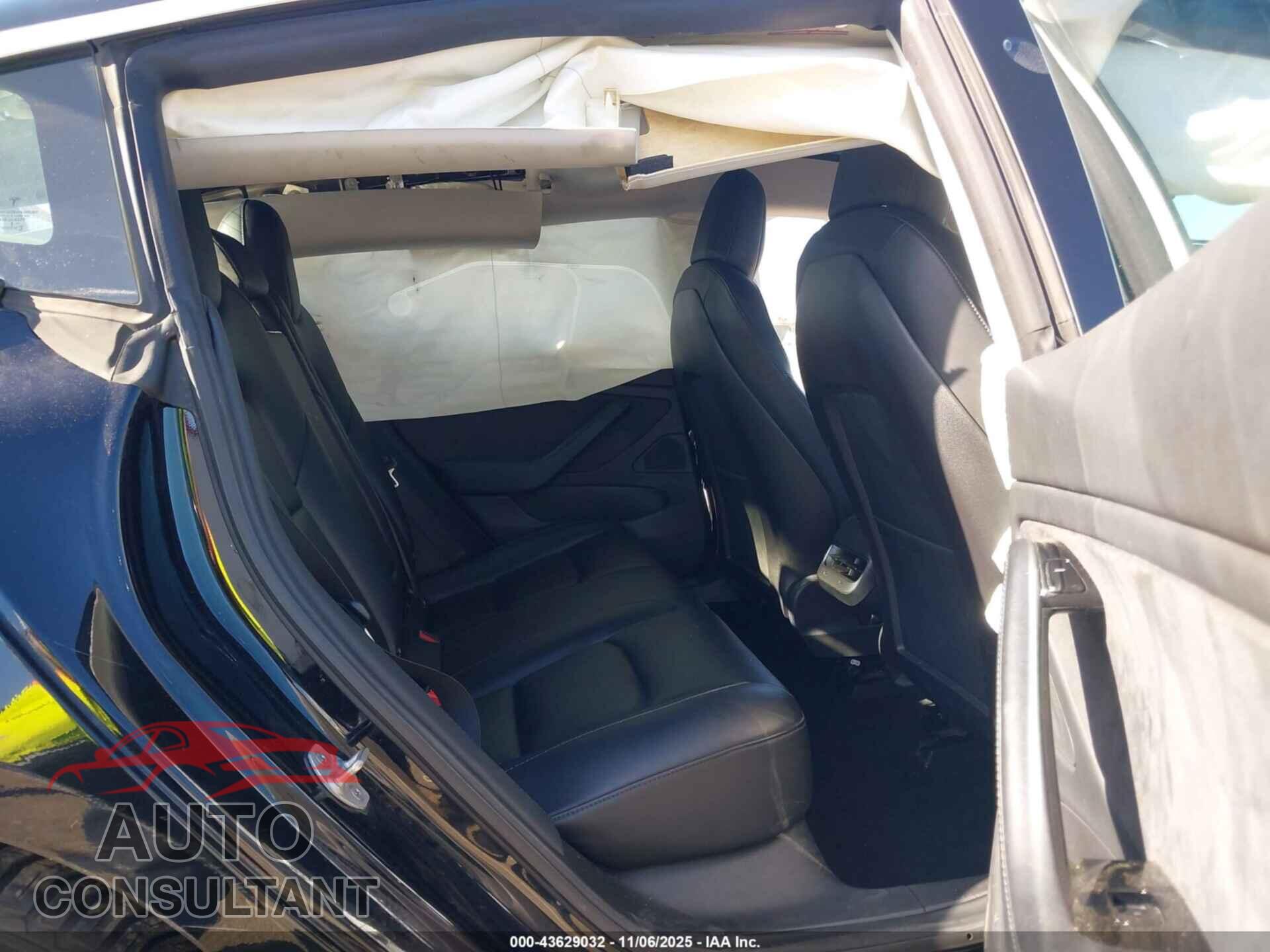 TESLA MODEL 3 2018 - 5YJ3E1EA8JF169904
