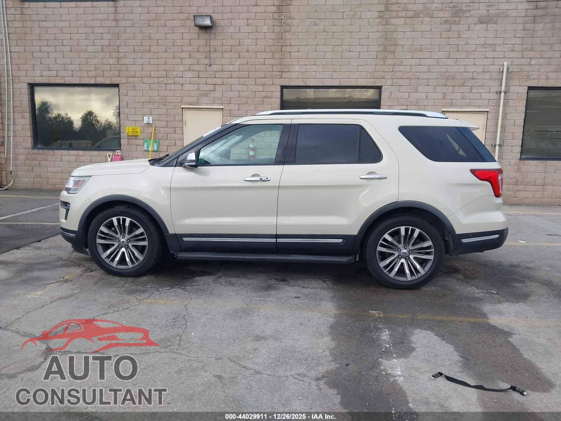 FORD EXPLORER 2018 - 1FM5K8HT1JGB18429