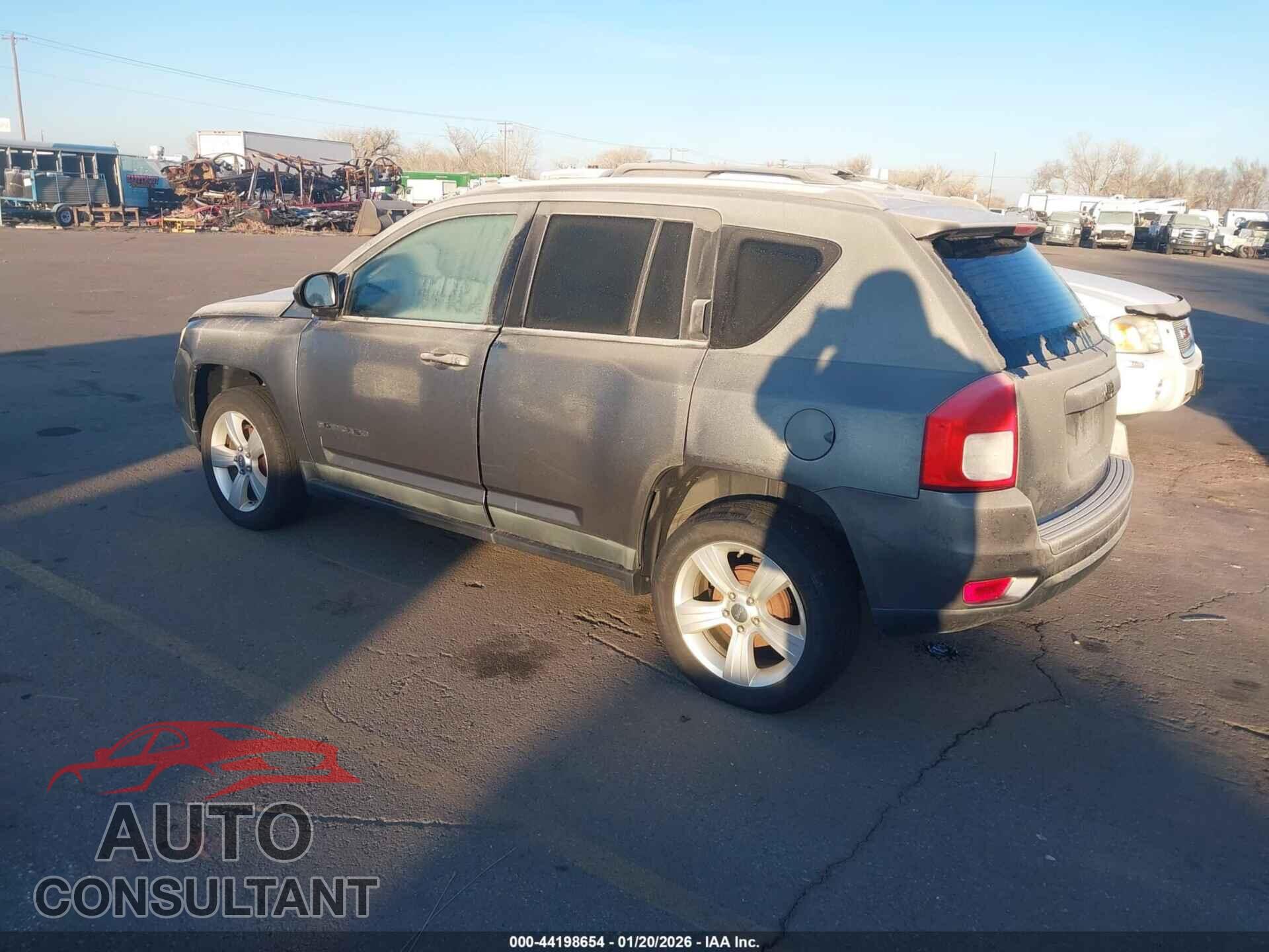 JEEP COMPASS 2011 - 1J4NT1FA4BD209590