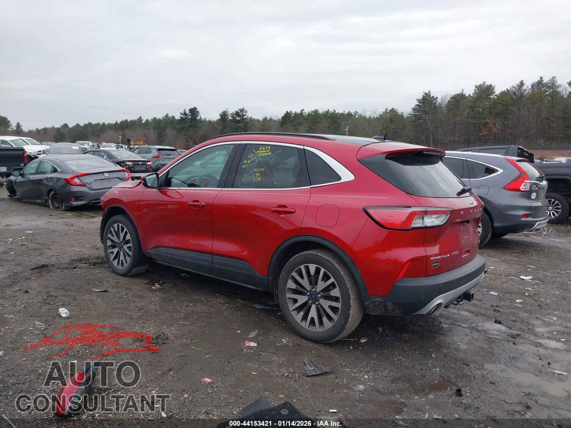 FORD ESCAPE 2020 - 1FMCU9J98LUA30729