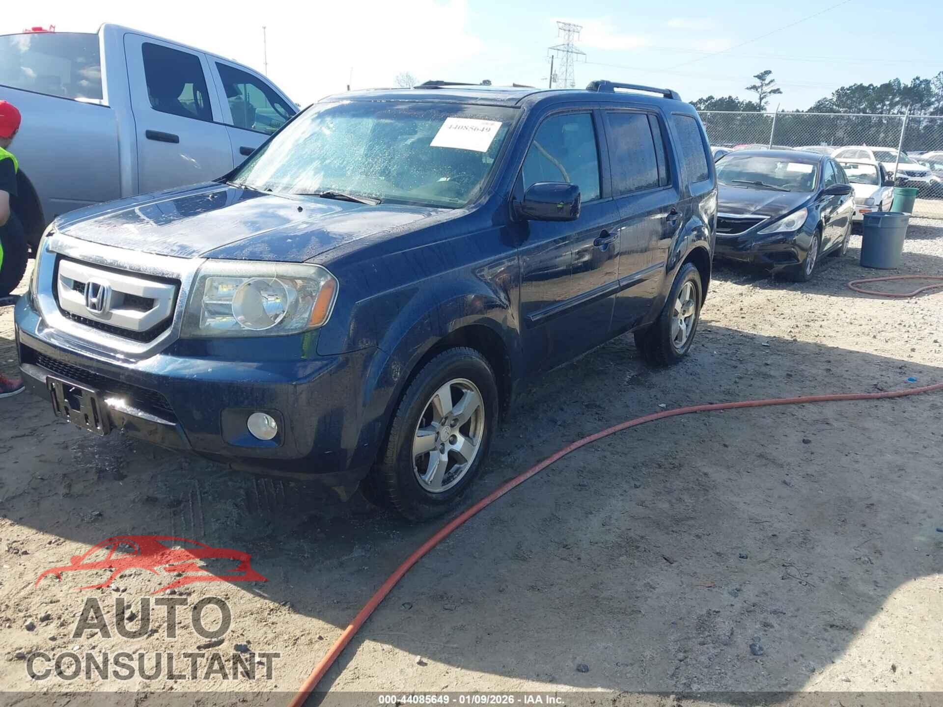 HONDA PILOT 2011 - 5FNYF3H52BB023738