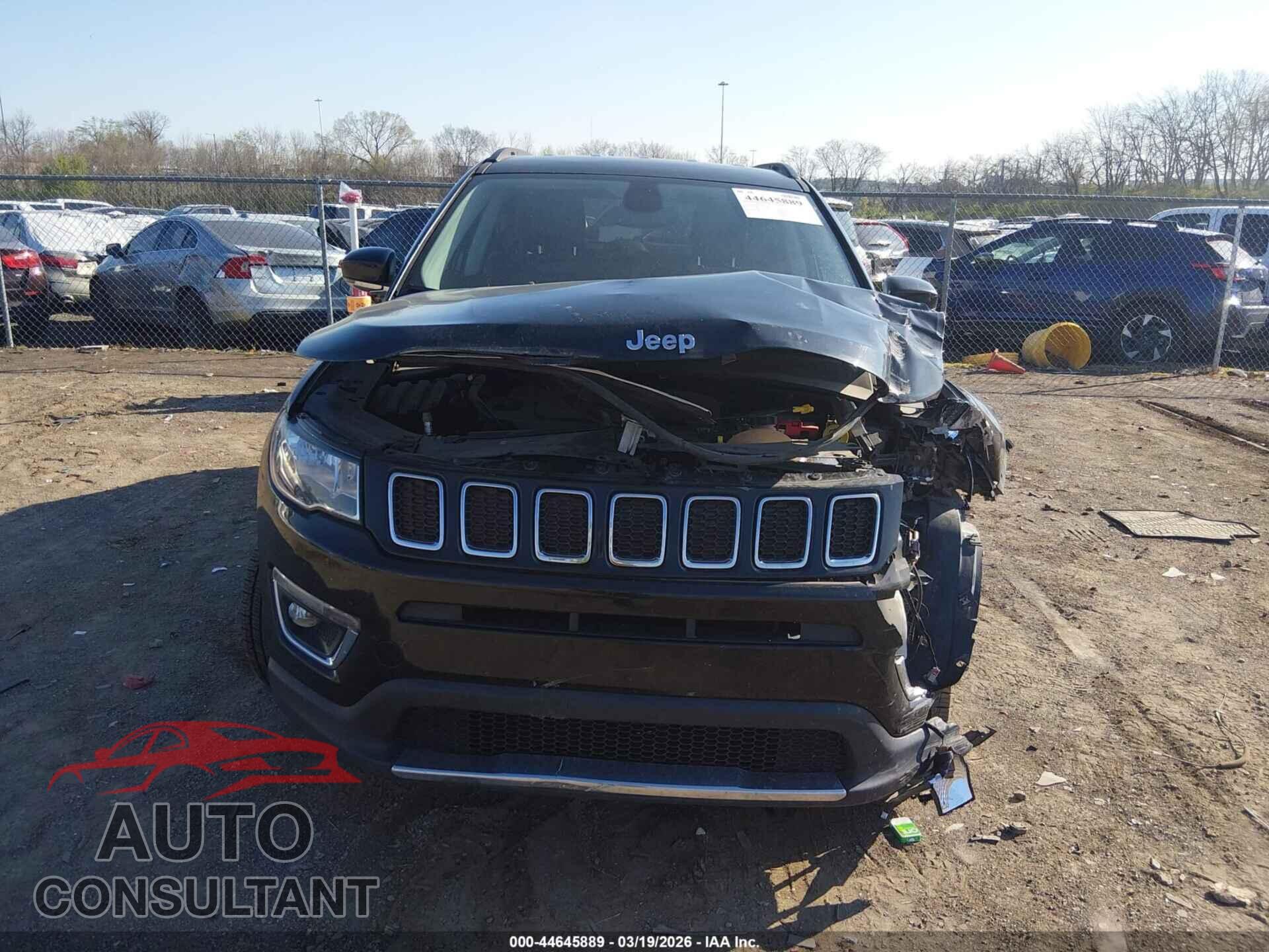 JEEP COMPASS 2019 - 3C4NJDCB4KT742141