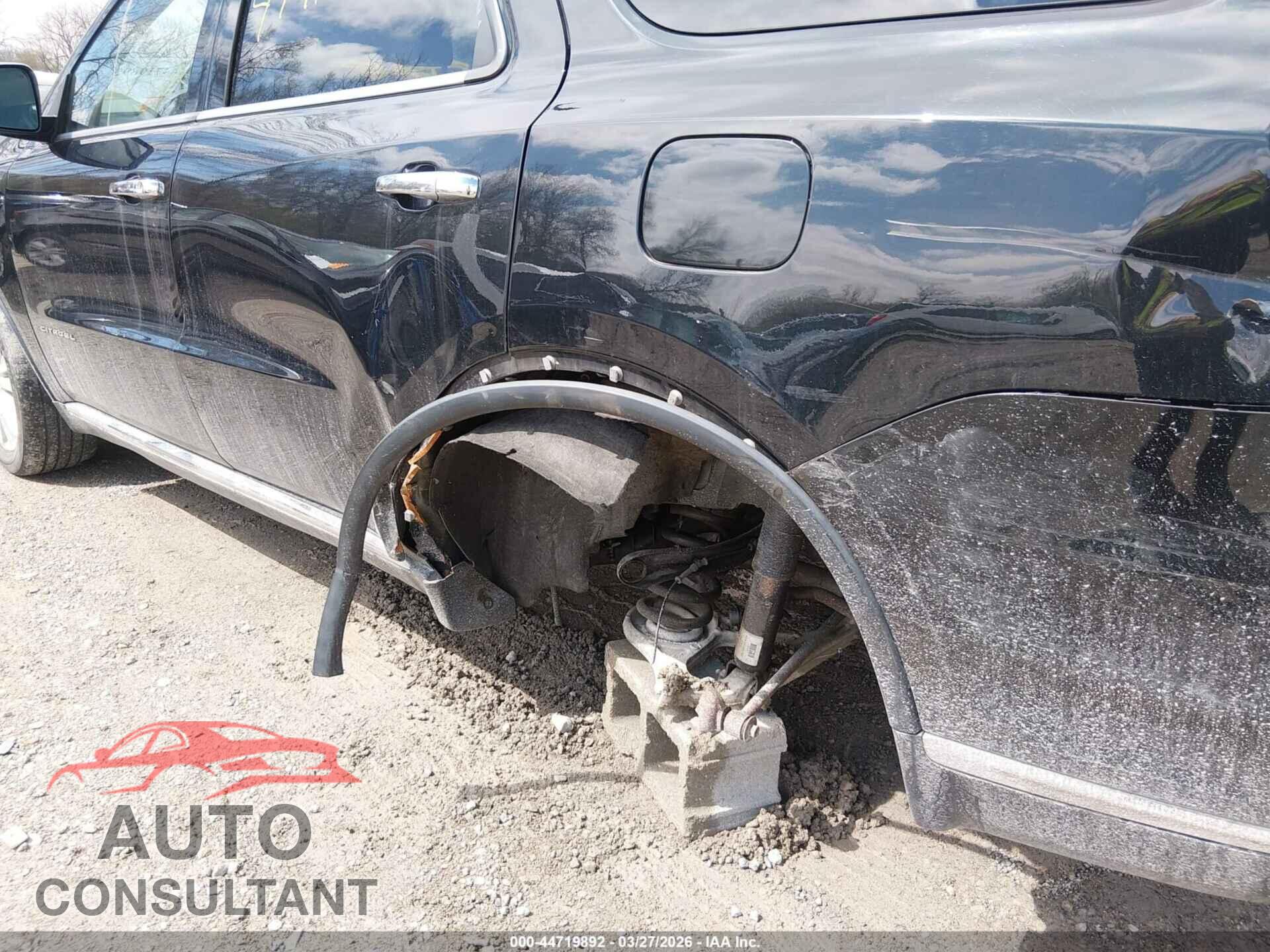 DODGE DURANGO 2015 - 1C4RDJEG8FC818185