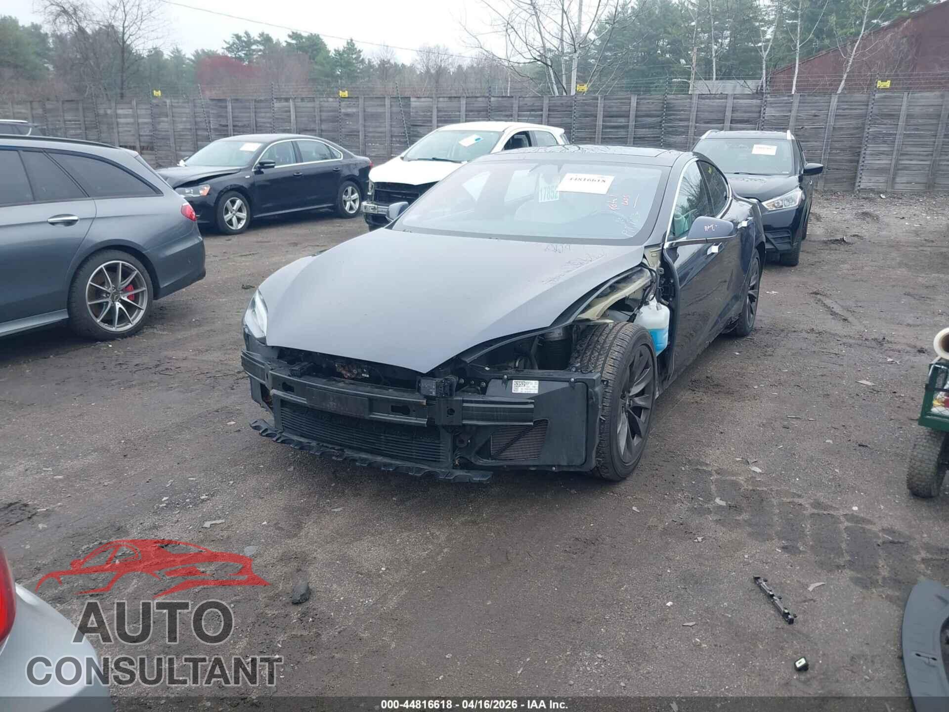 TESLA MODEL S 2018 - 5YJSA1E40JF293215