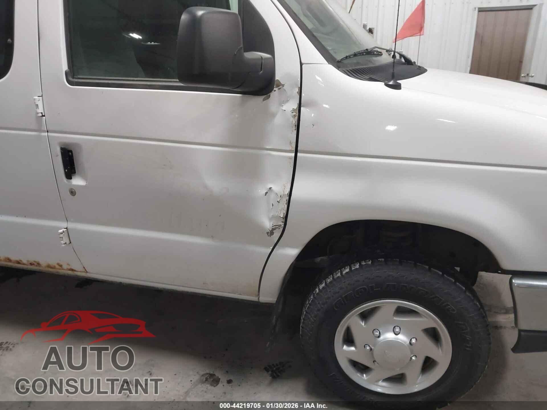 FORD E-150 2011 - 1FTNE1EW5BDA18032