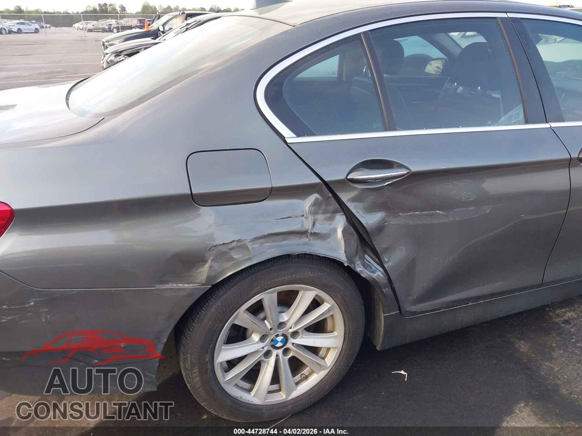 BMW 528I 2014 - WBA5A5C51ED511298