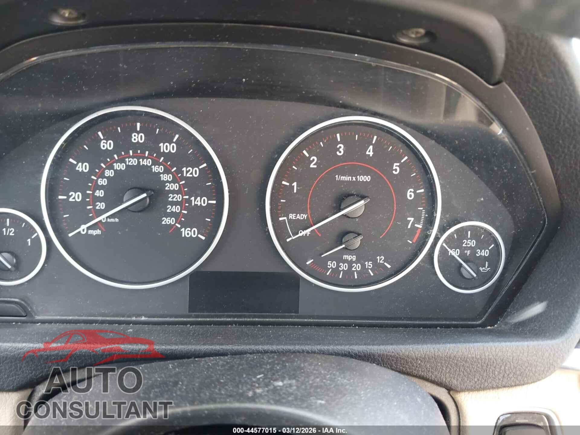 BMW 330I 2017 - WBA8D9C38HA005306