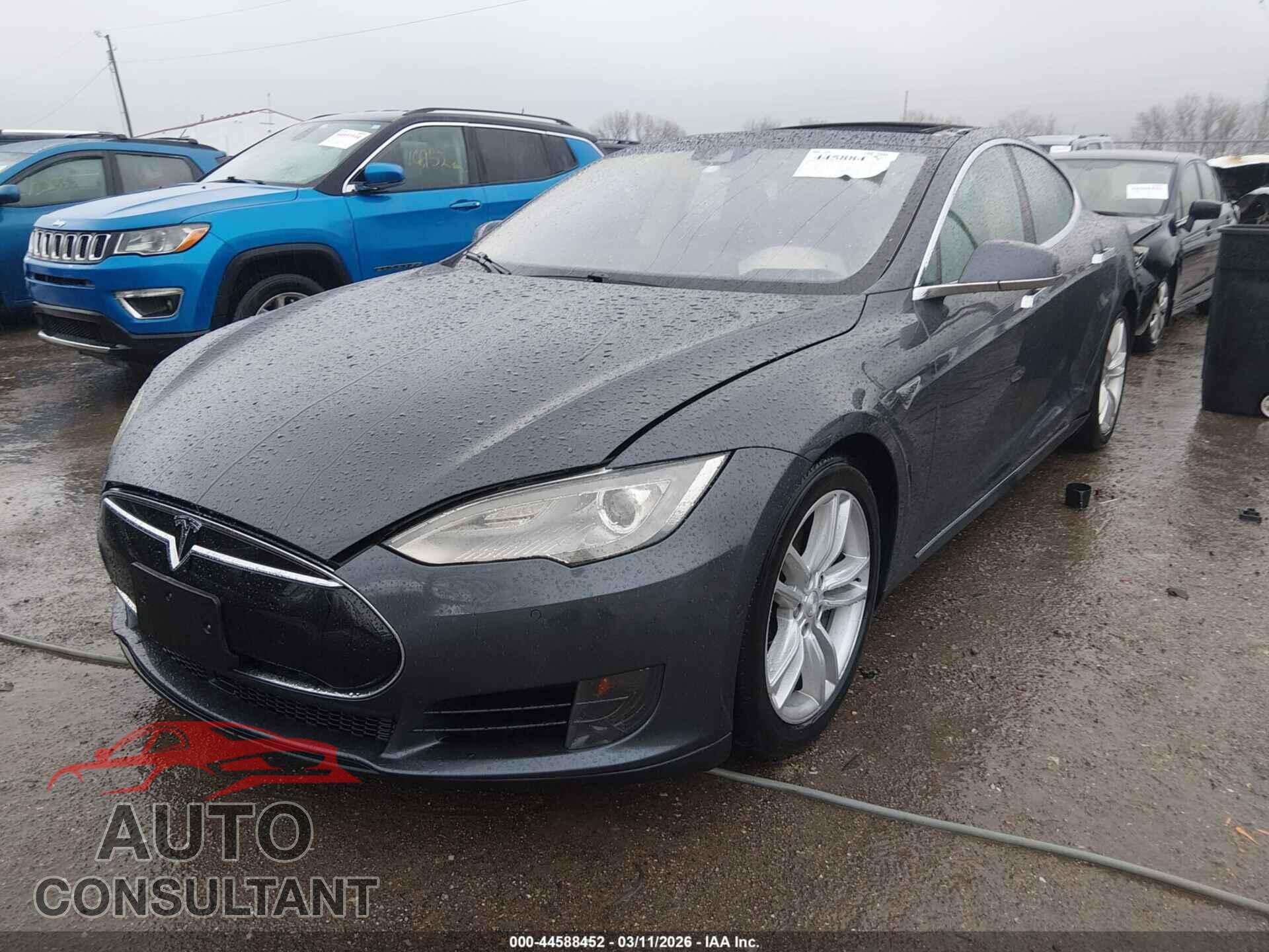 TESLA MODEL S 2016 - 5YJSA1E20GF131172