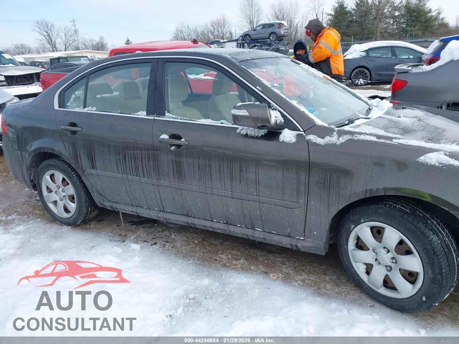 KIA OPTIMA 2010 - KNAGG4A83A5374559