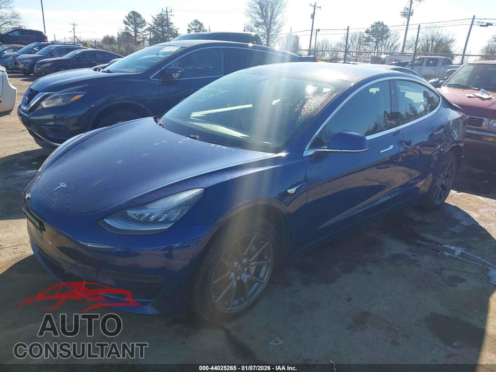 TESLA MODEL 3 2020 - 5YJ3E1EA5LF612030