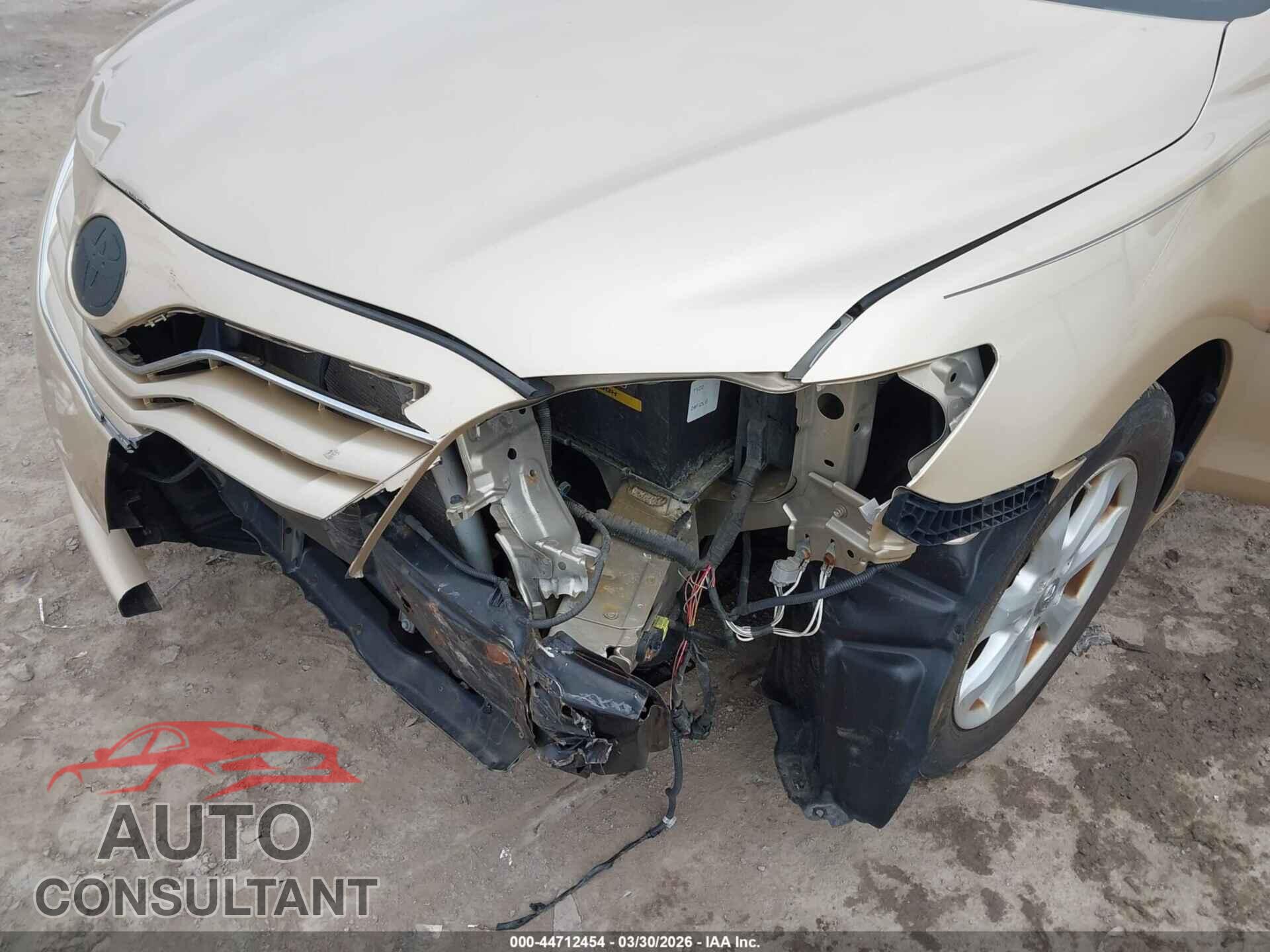 TOYOTA CAMRY 2011 - 4T1BF3EK2BU223473
