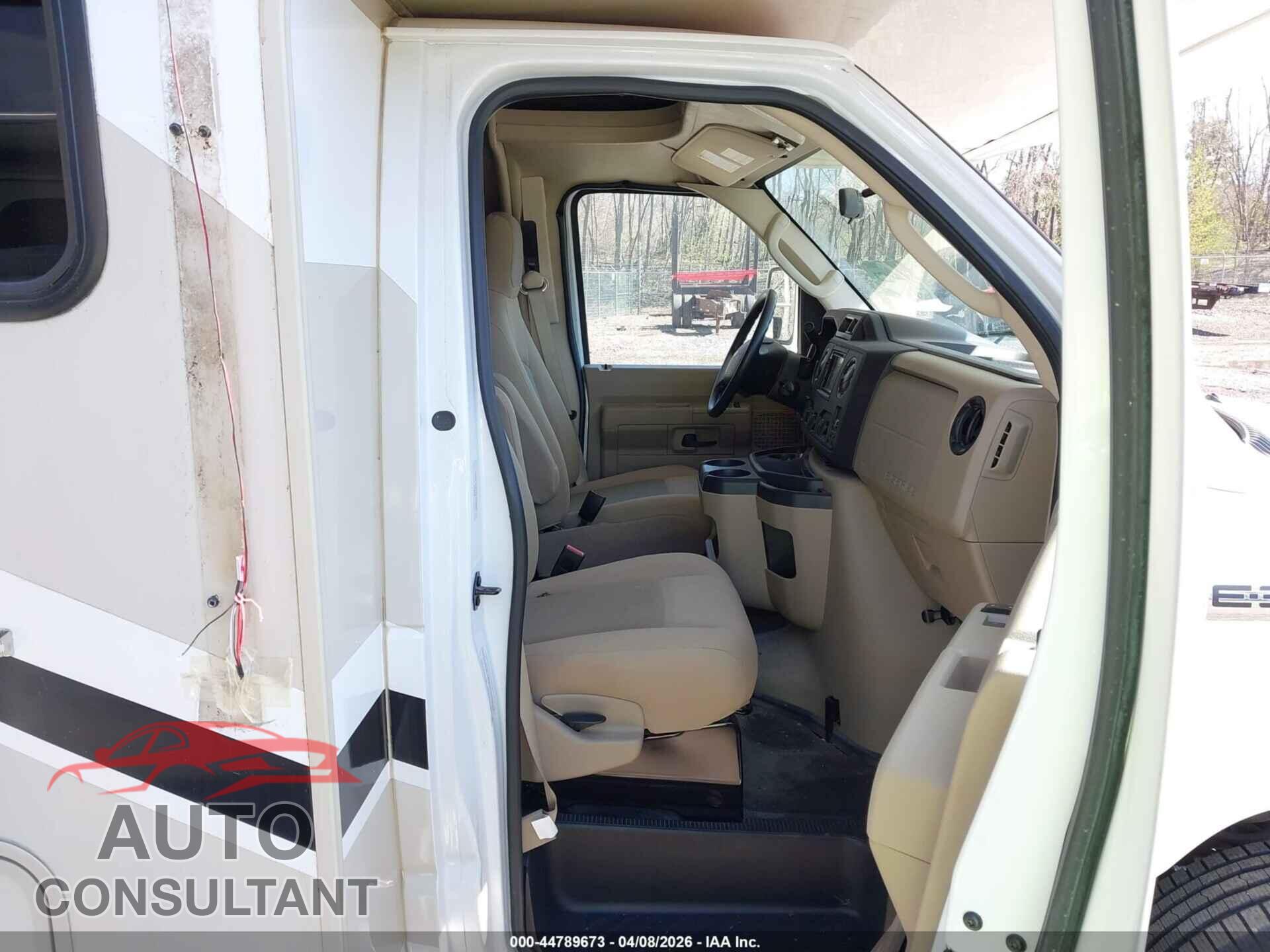 FORD E-350 CUTAWAY 2017 - 1FDWE3FS3HDC48989