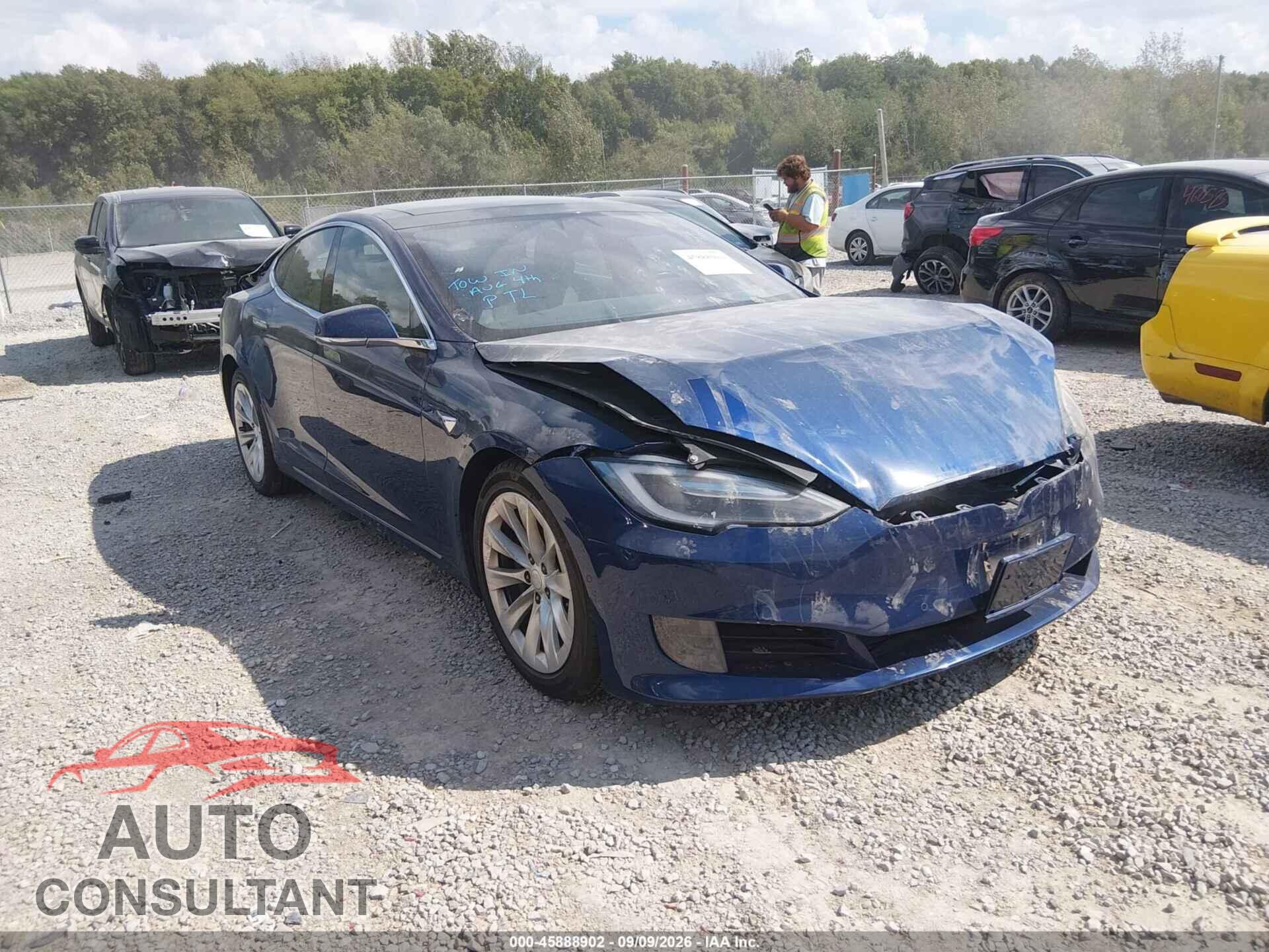 TESLA MODEL S 2017 - 5YJSA1E26HF186095