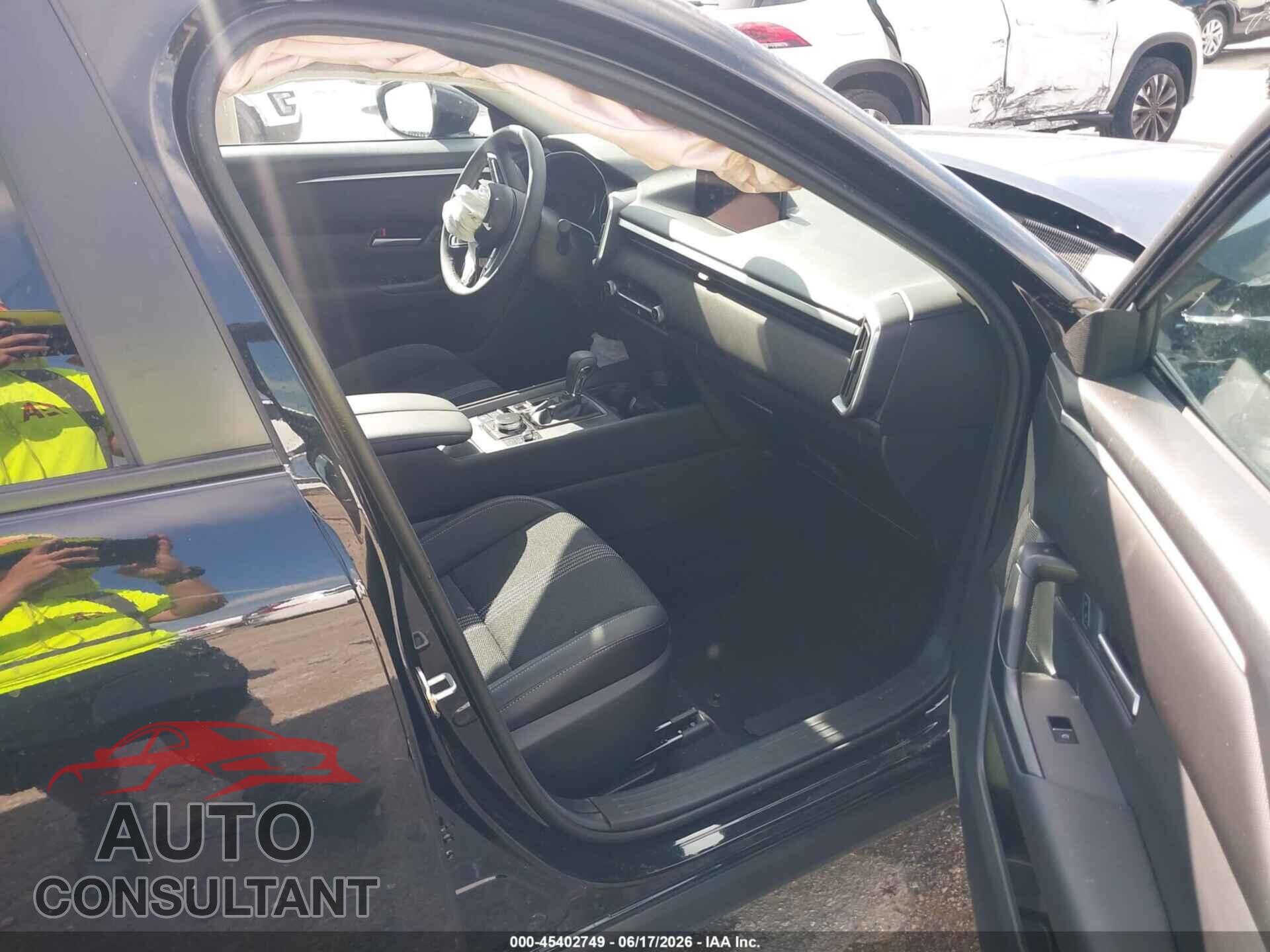 MAZDA CX-50 2026 - 7MMVABBL8TN486005