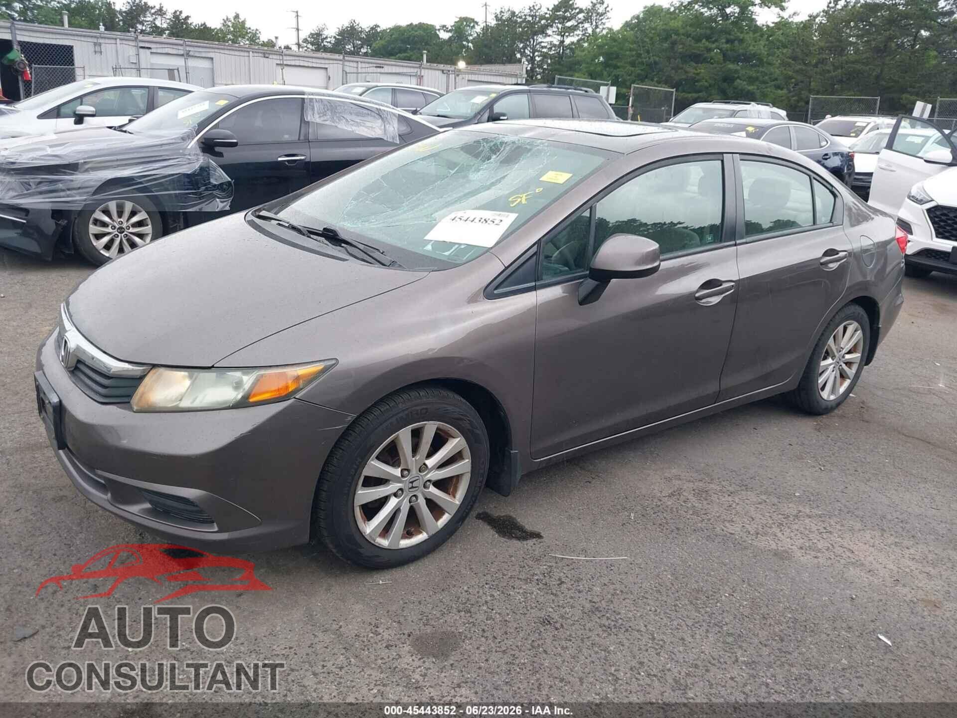HONDA CIVIC 2012 - 2HGFB2F93CH525075