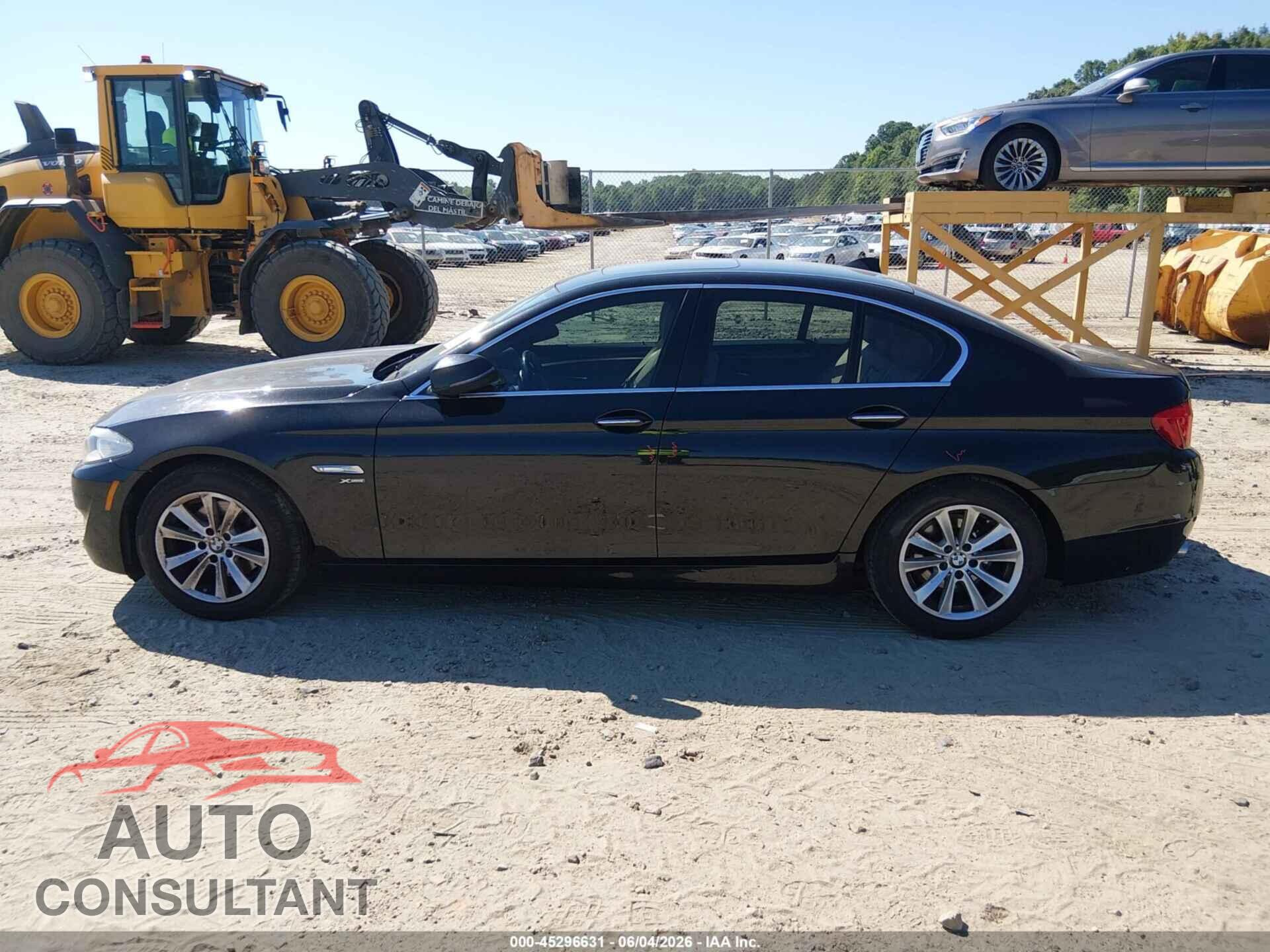 BMW 528I 2012 - WBAXH5C59CDW09044