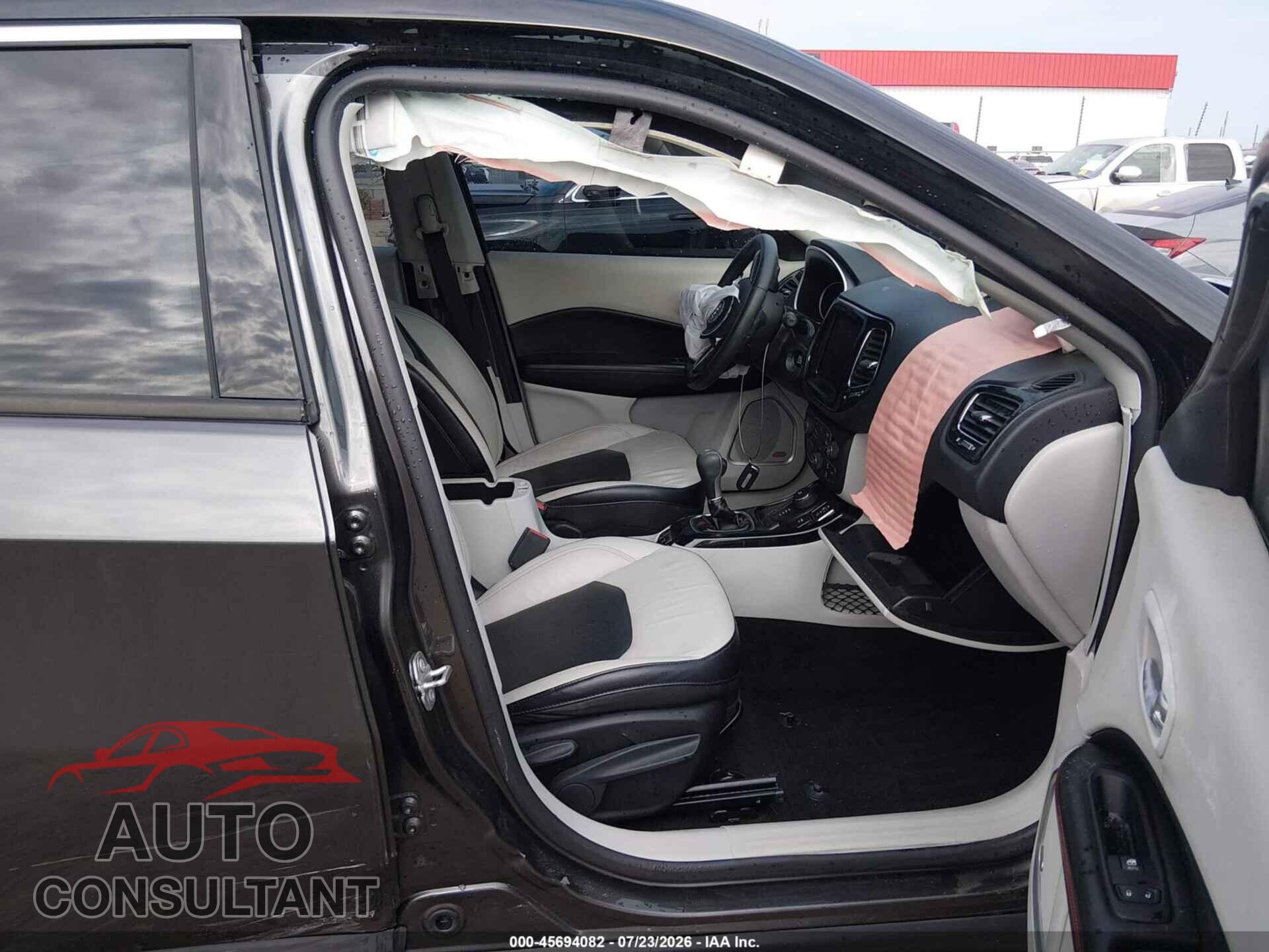 JEEP NEW COMPASS 2017 - 3C4NJDCB3HT661494