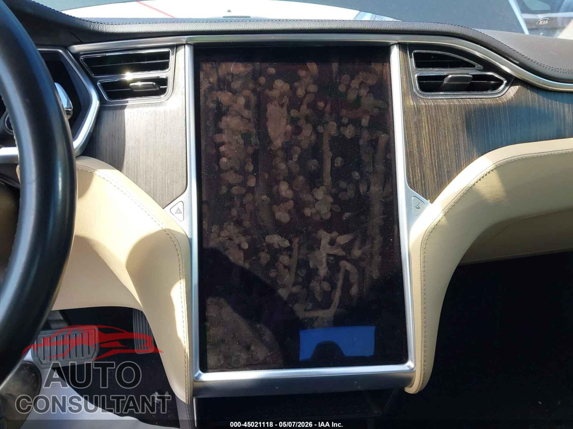TESLA MODEL S 2013 - 5YJSA1CN5DFP03457
