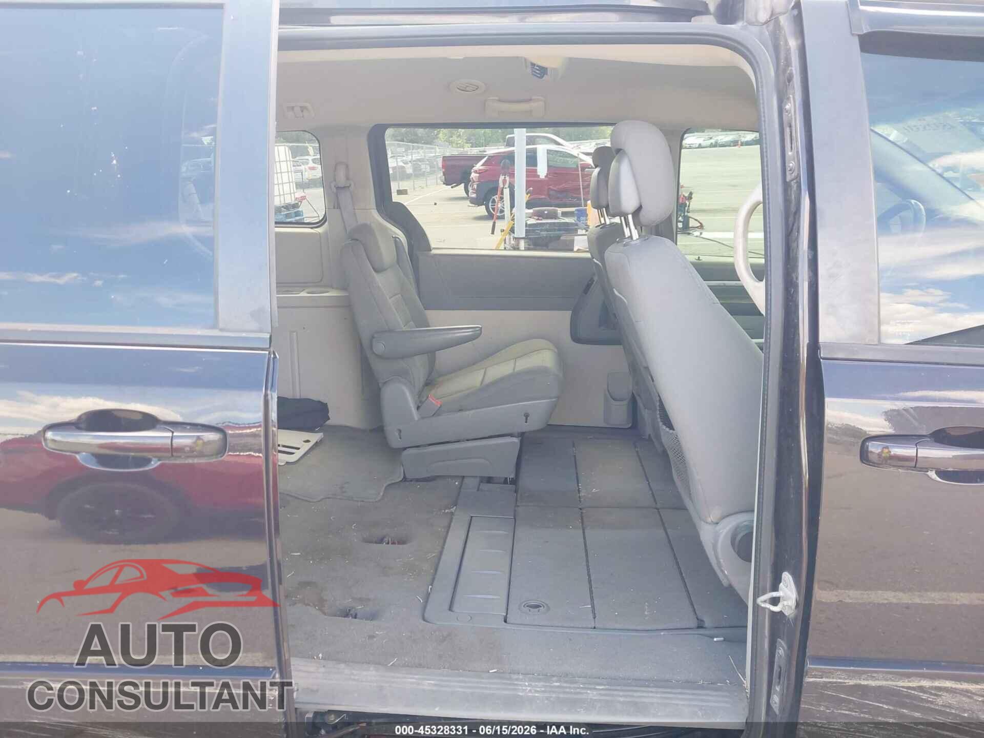 DODGE GRAND CARAVAN 2010 - 2D4RN3D13AR396237