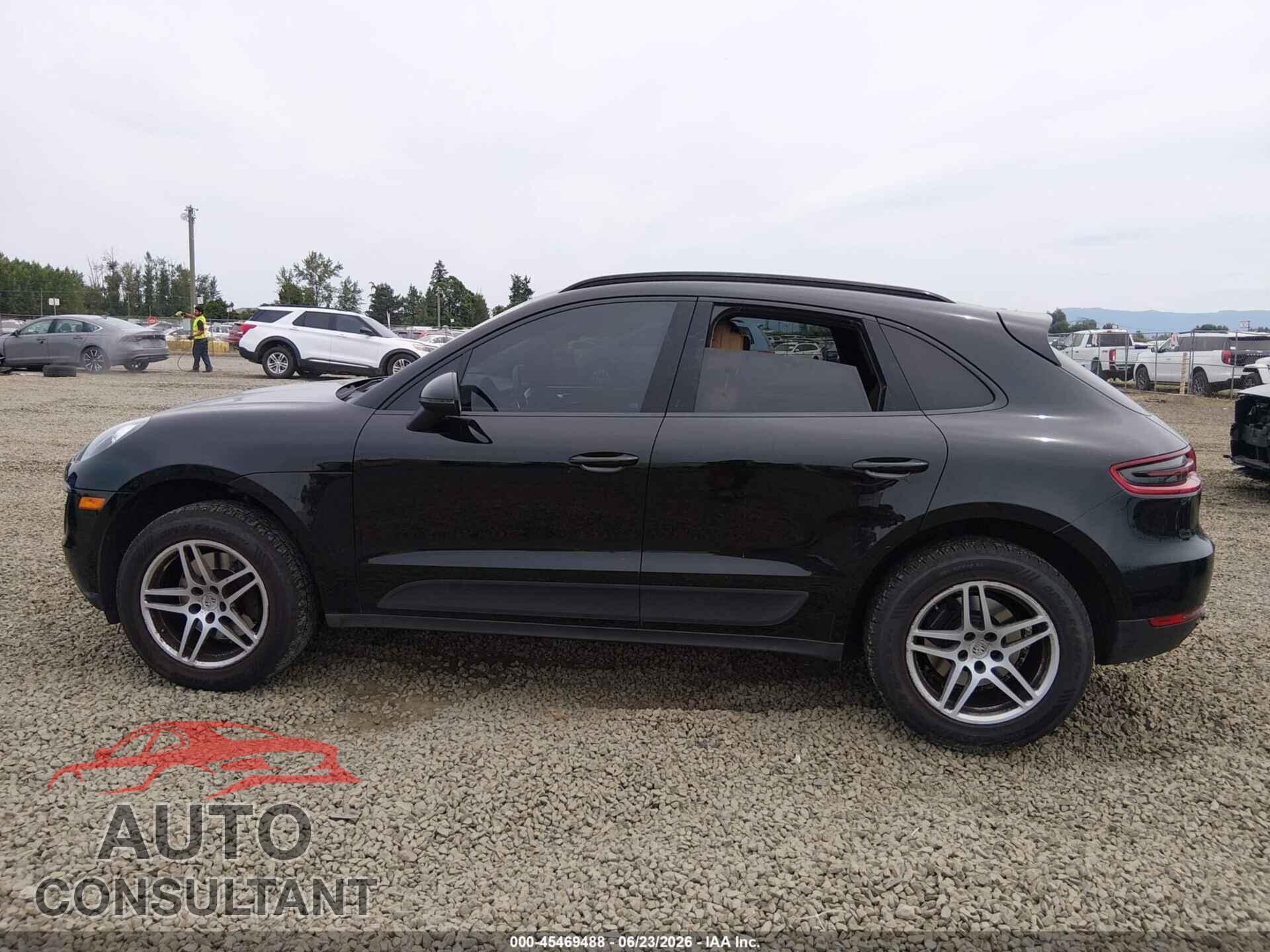 PORSCHE MACAN 2017 - WP1AA2A5XHLB03393