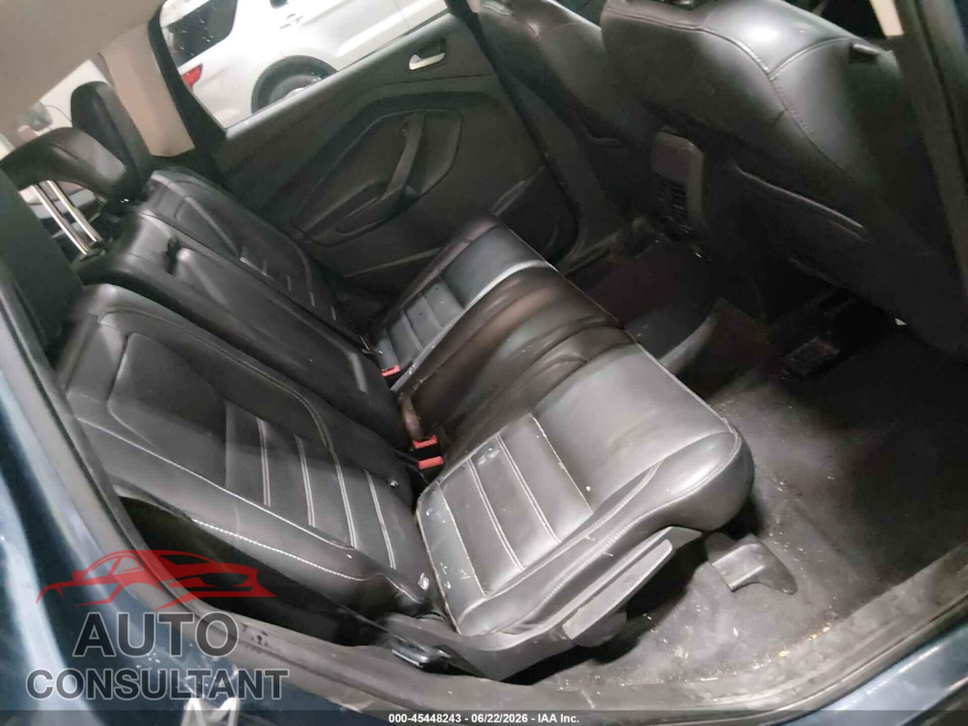 FORD ESCAPE 2018 - 1FMCU9HD5JUB28060