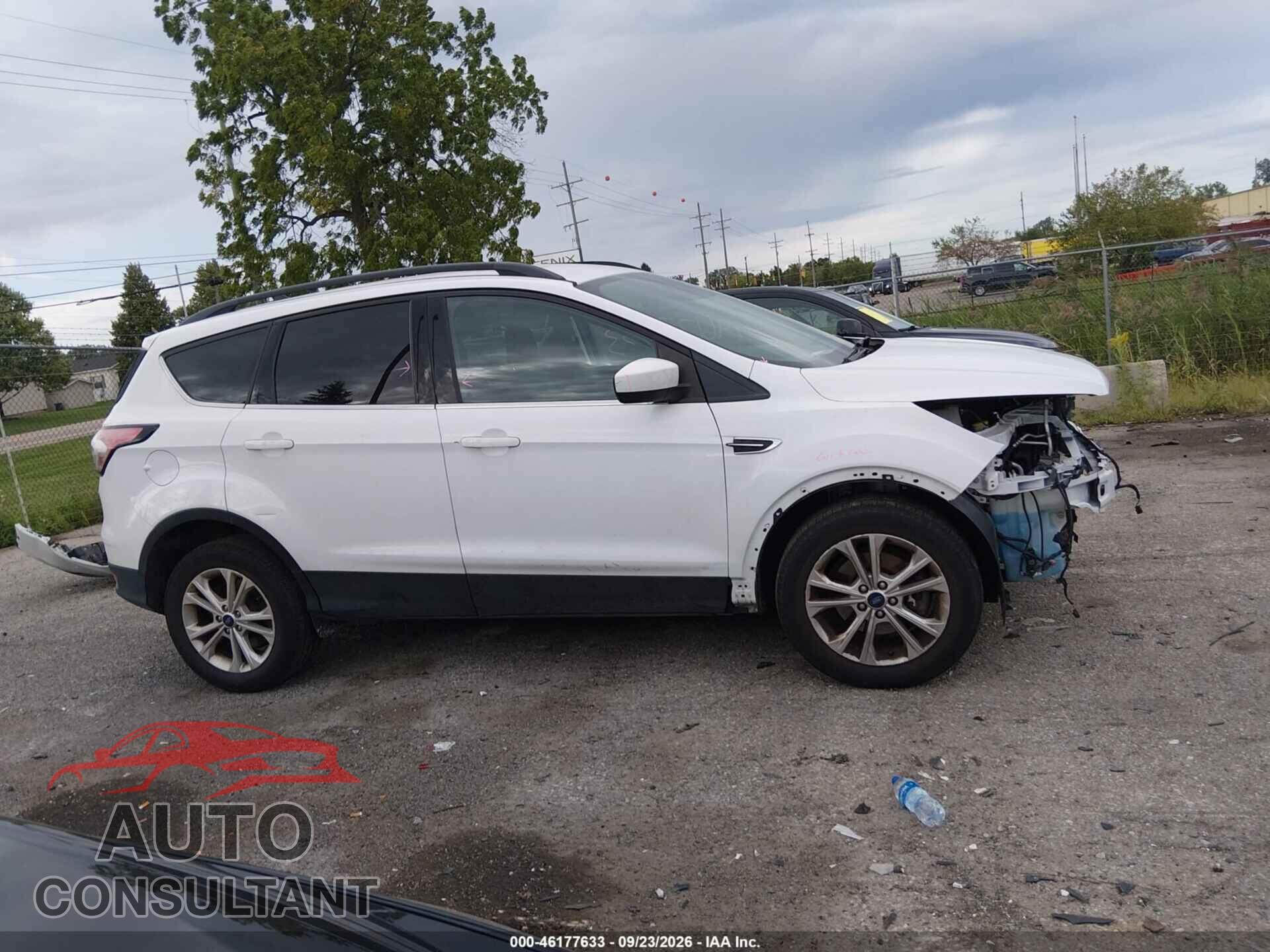 FORD ESCAPE 2018 - 1FMCU9GD5JUC75397