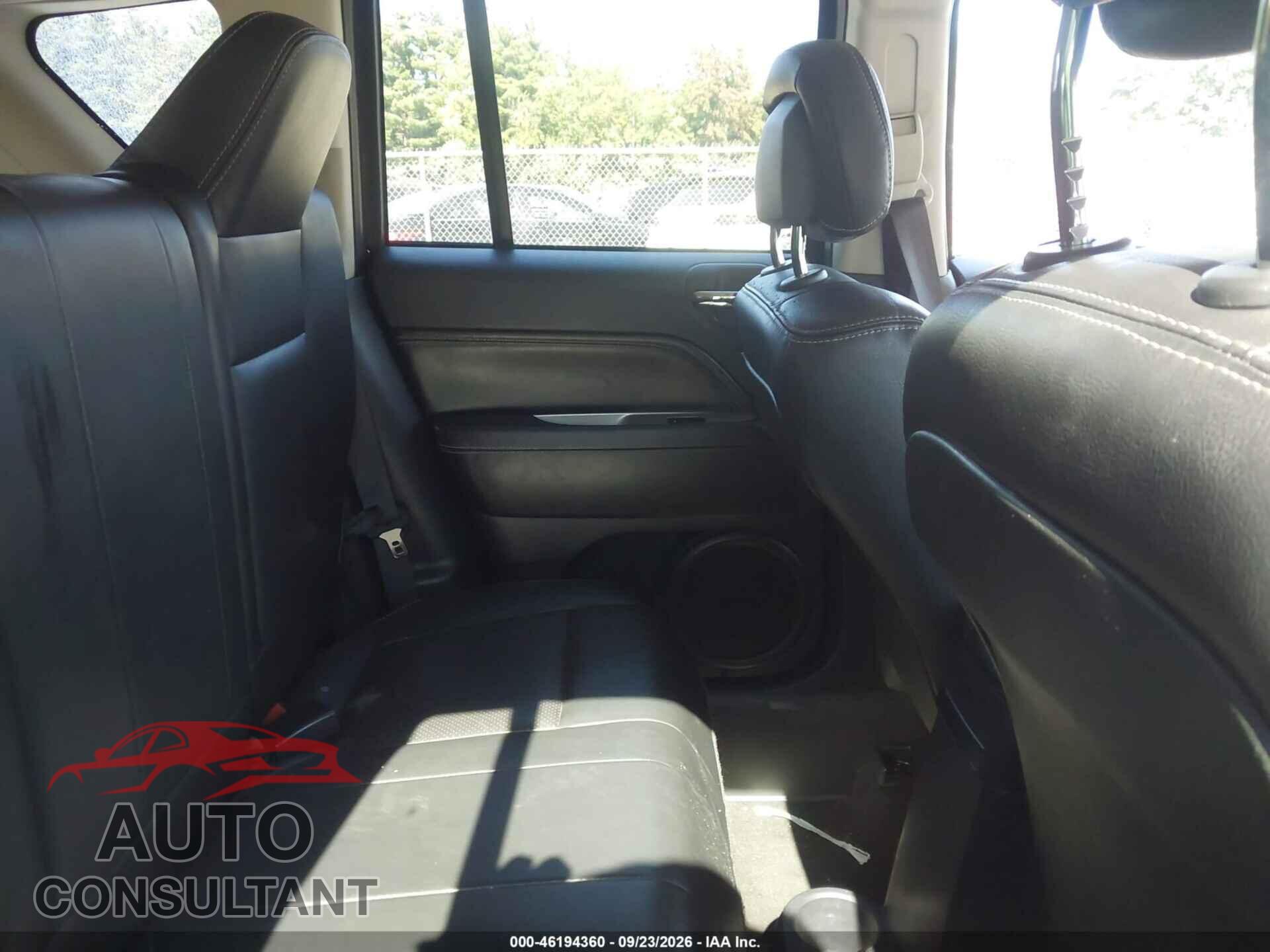 JEEP COMPASS 2017 - 1C4NJDEB1HD137134