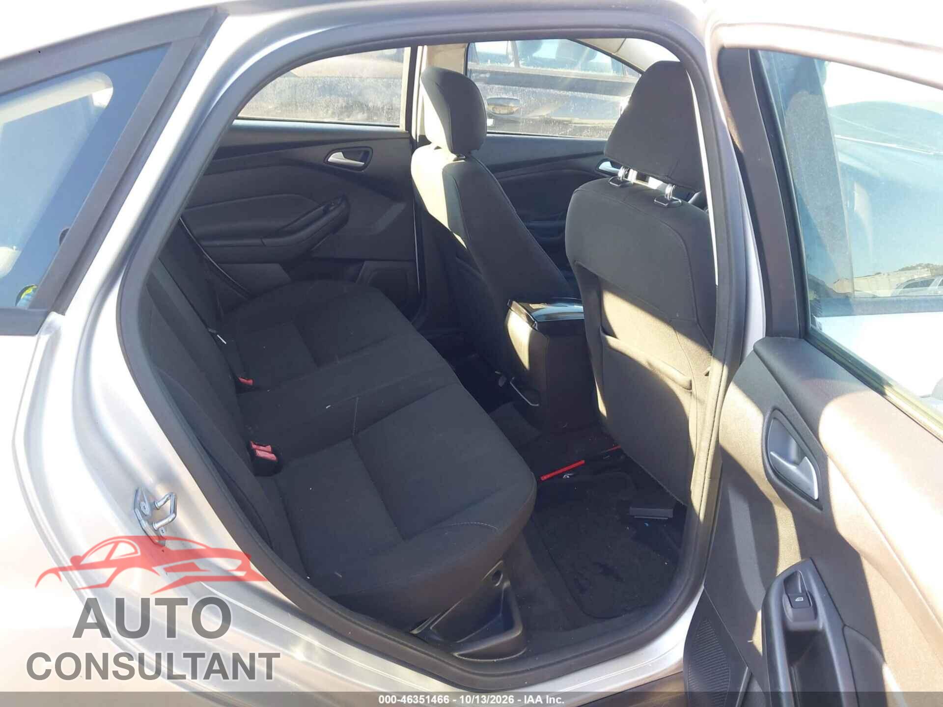 FORD FOCUS 2017 - 1FADP3F2XHL286852