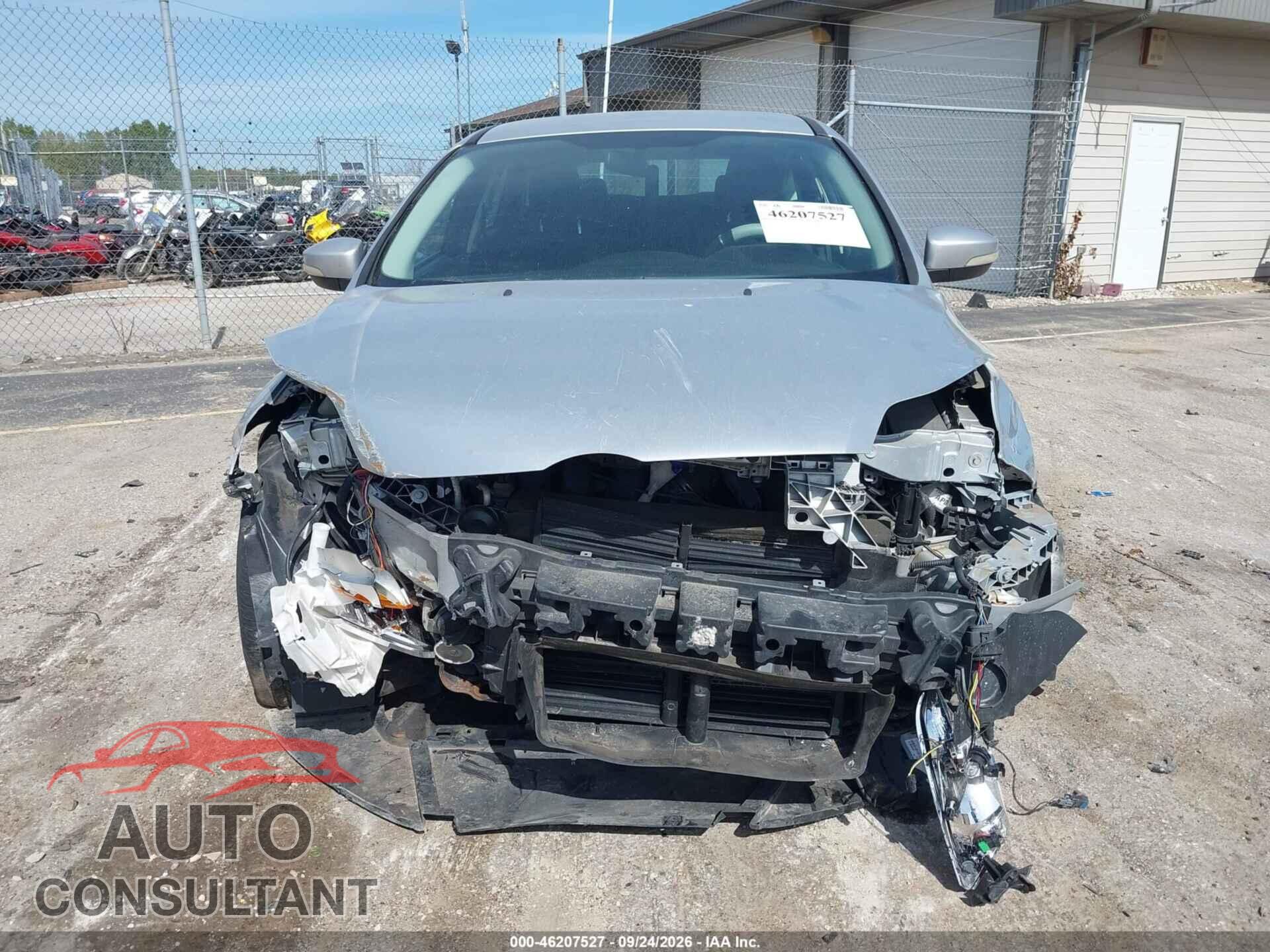 FORD FOCUS 2012 - 1FAHP3M24CL316960