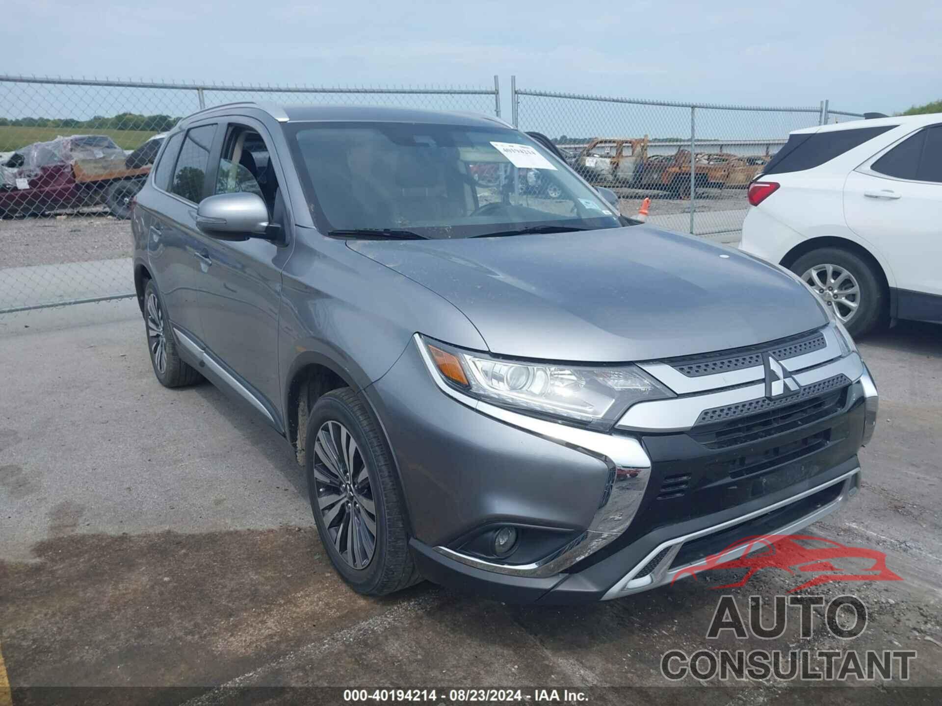 MITSUBISHI OUTLANDER 2020 - JA4AZ3A35LZ024714
