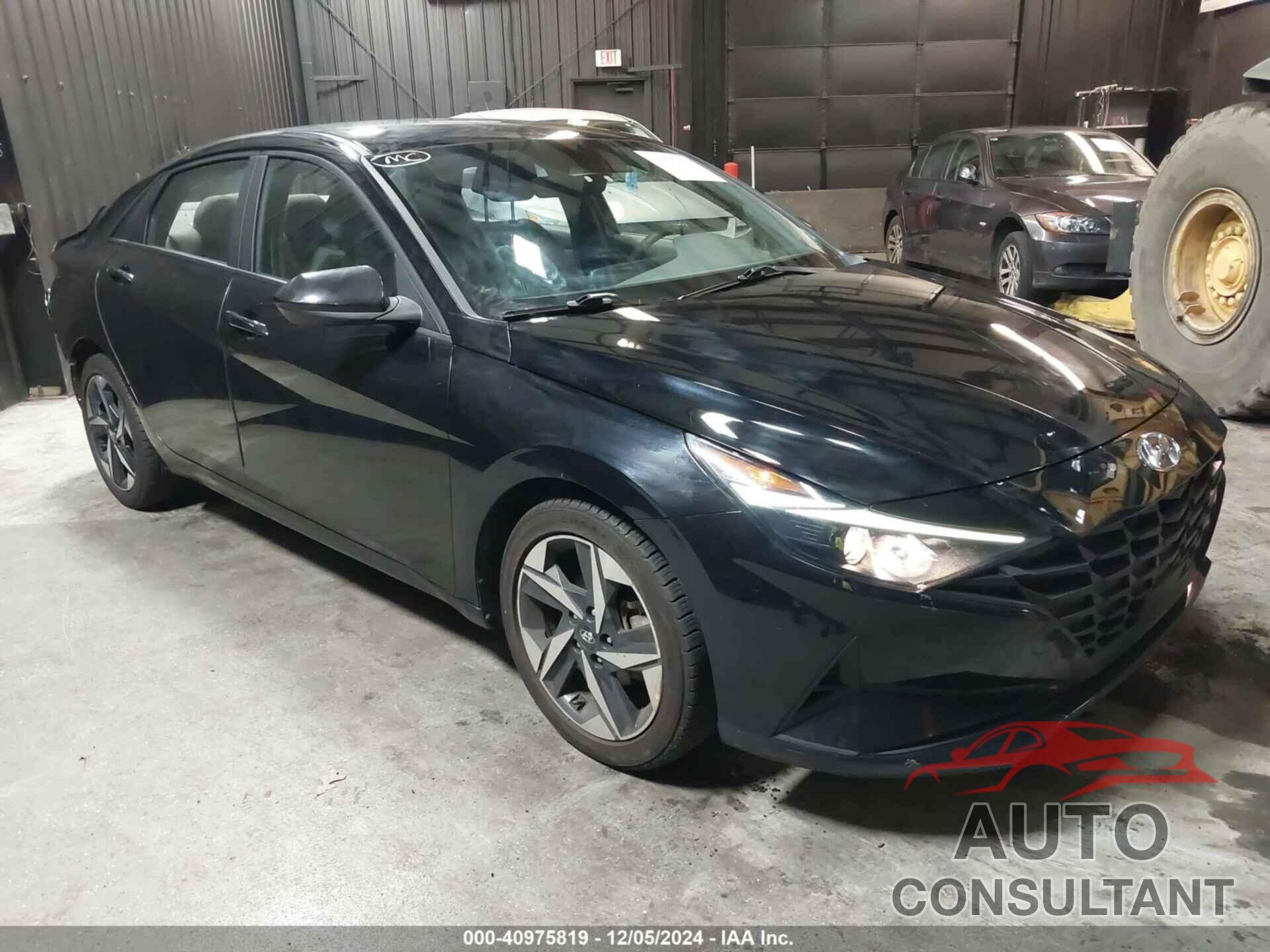 HYUNDAI ELANTRA 2023 - KMHLS4AG8PU472343