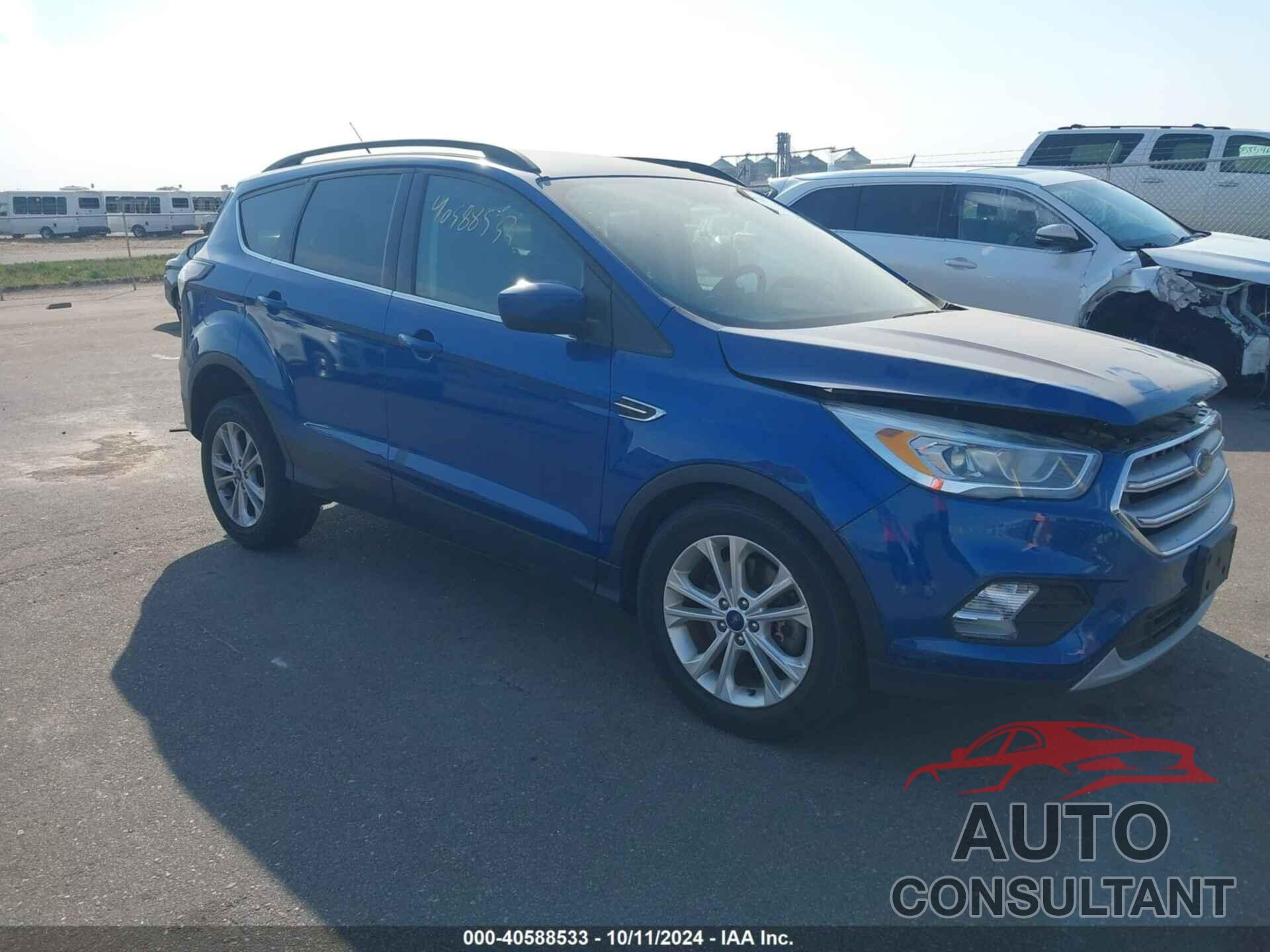 FORD ESCAPE 2017 - 1FMCU9G90HUC01827